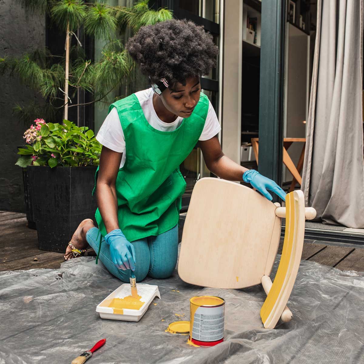 9 Essential Tips for Painting Furniture