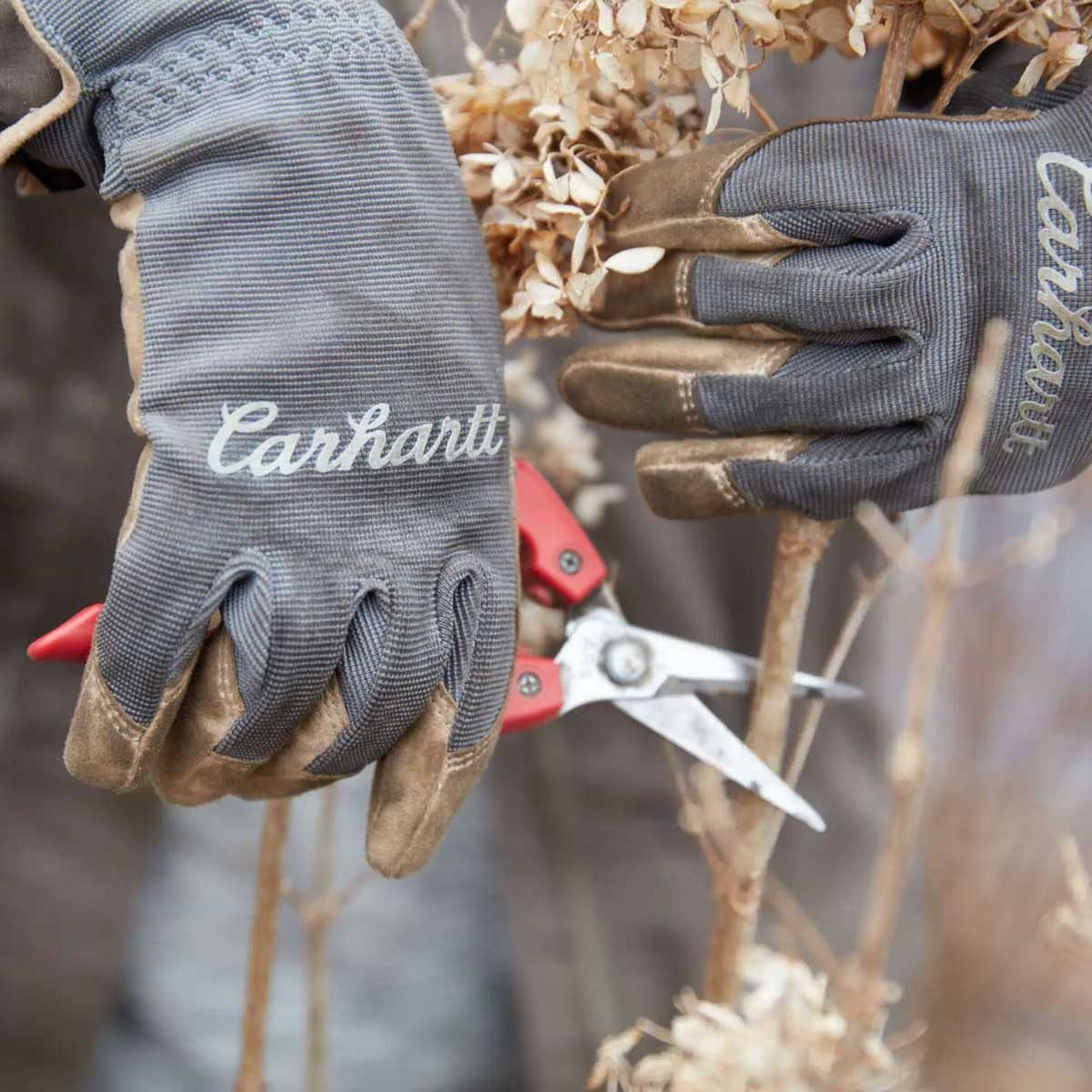7 Best Work Gloves for Women | The Family Handyman
