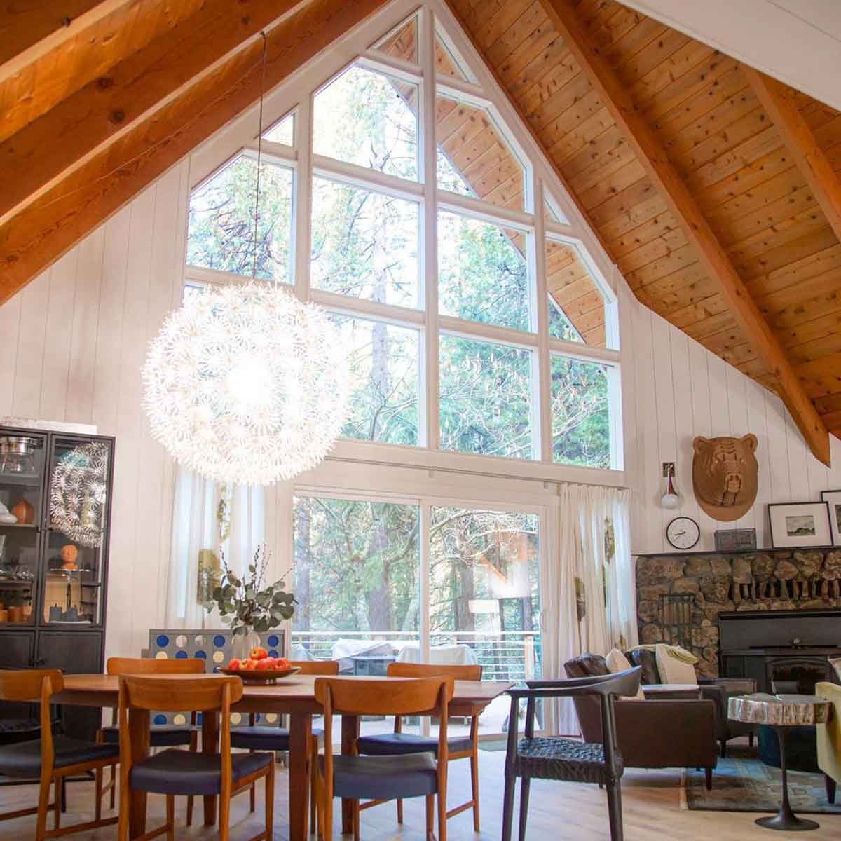 10 Best Cabin Interior Design and Decorating Ideas