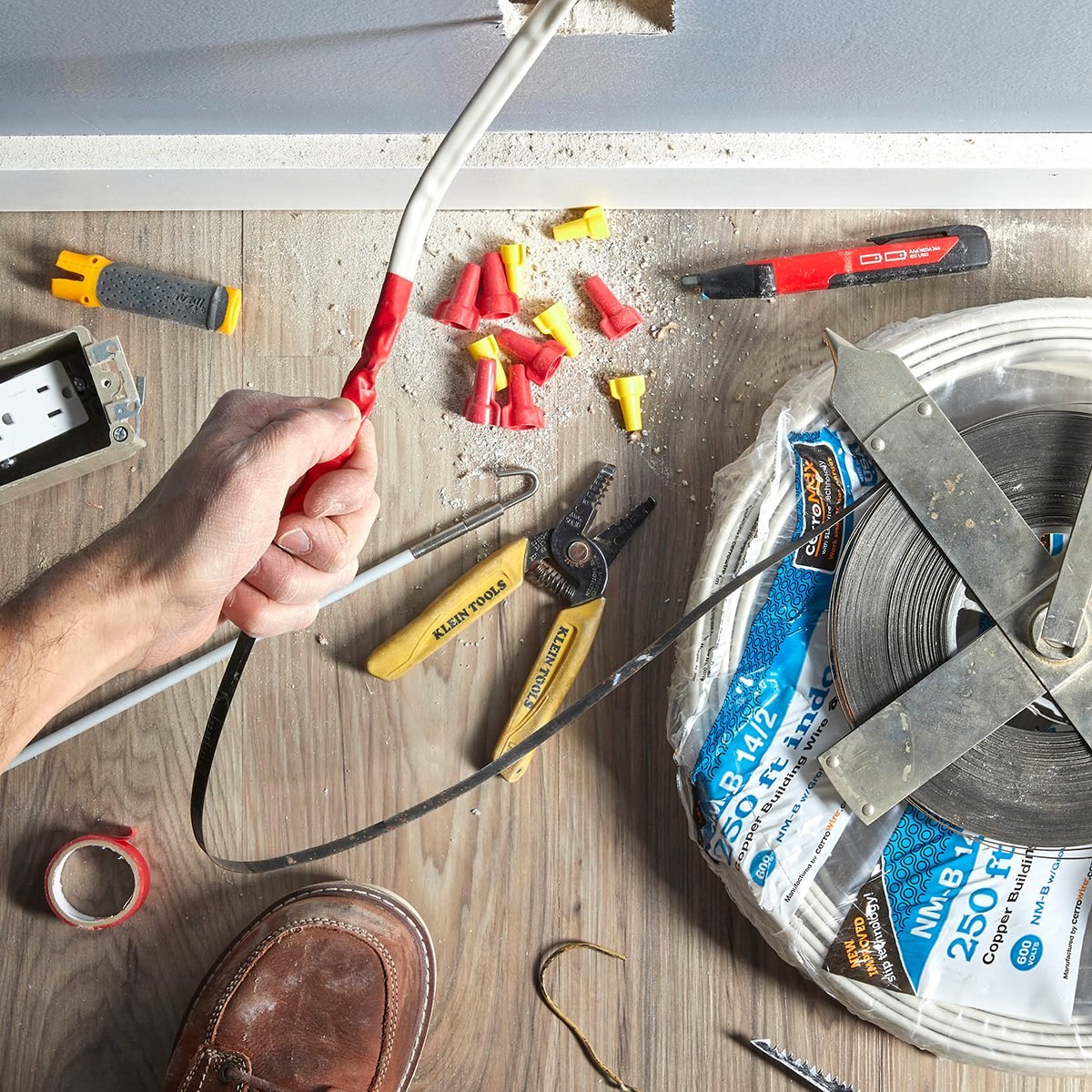 How to Run Electrical Wire Through Walls