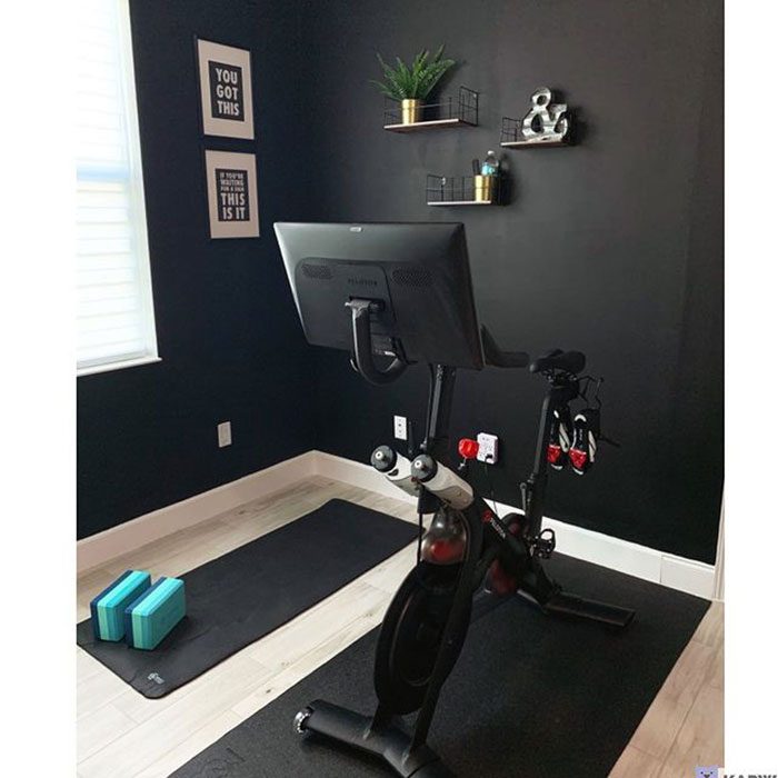 Black Home Gym