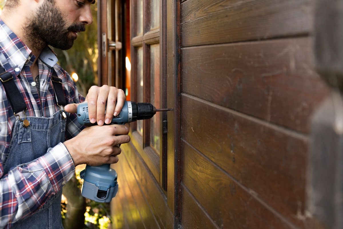 Fixing Up a Cabin 