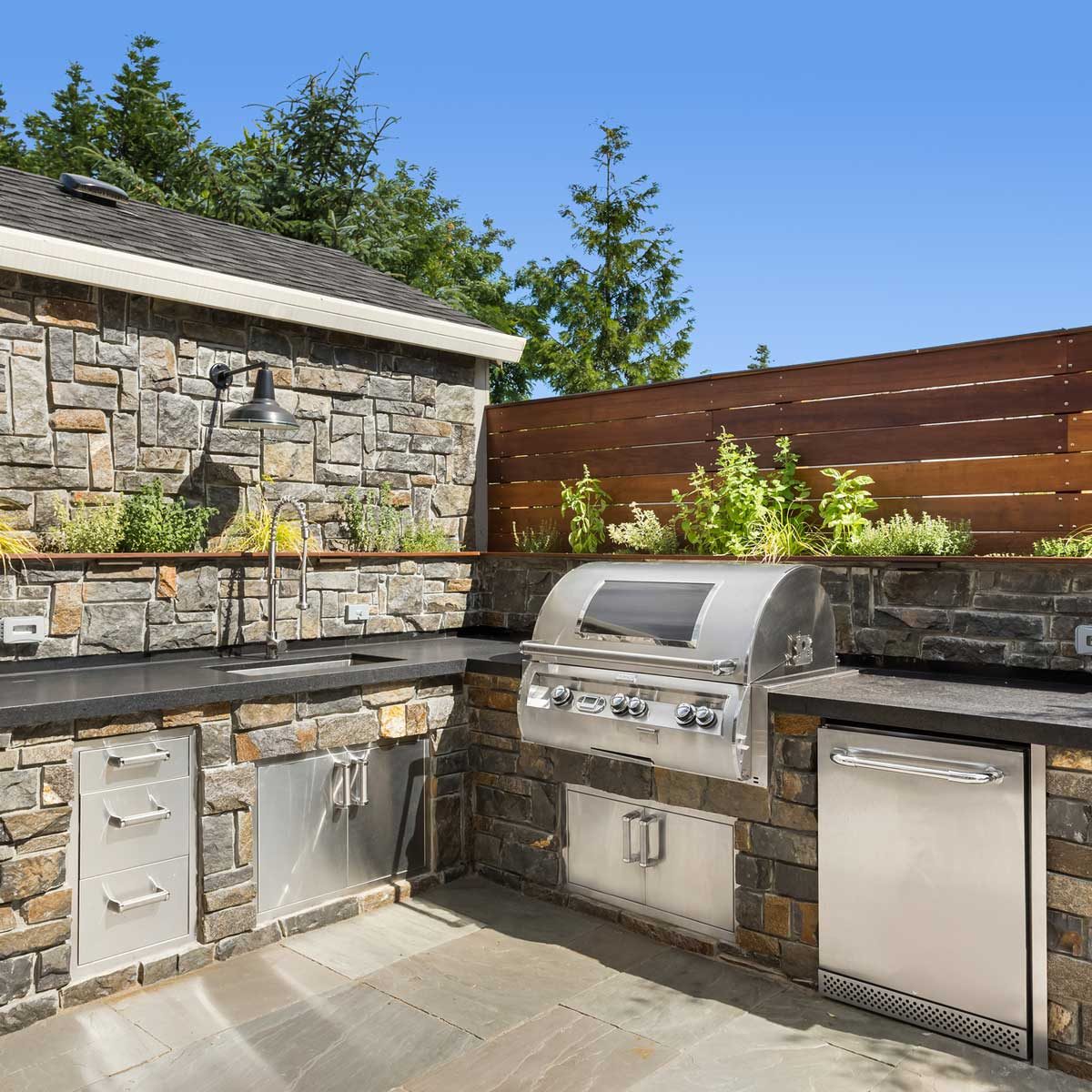 Outdoor Kitchen Appliances Worth Splurging On | The Family Handyman