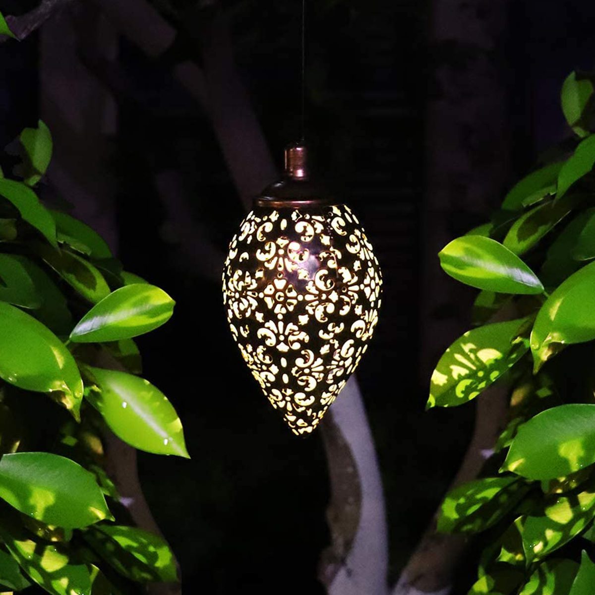 The 8 Best Garden Lights To Brighten Up Your Patio FT Via Amazon.com  ?resize=768%2C768