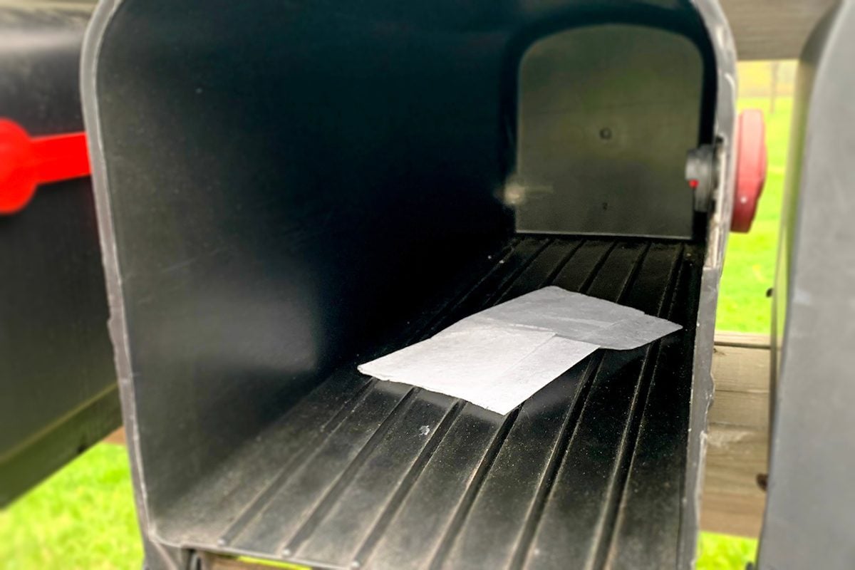 If You See a Dryer Sheet in Your Mailbox, This Is What It Means