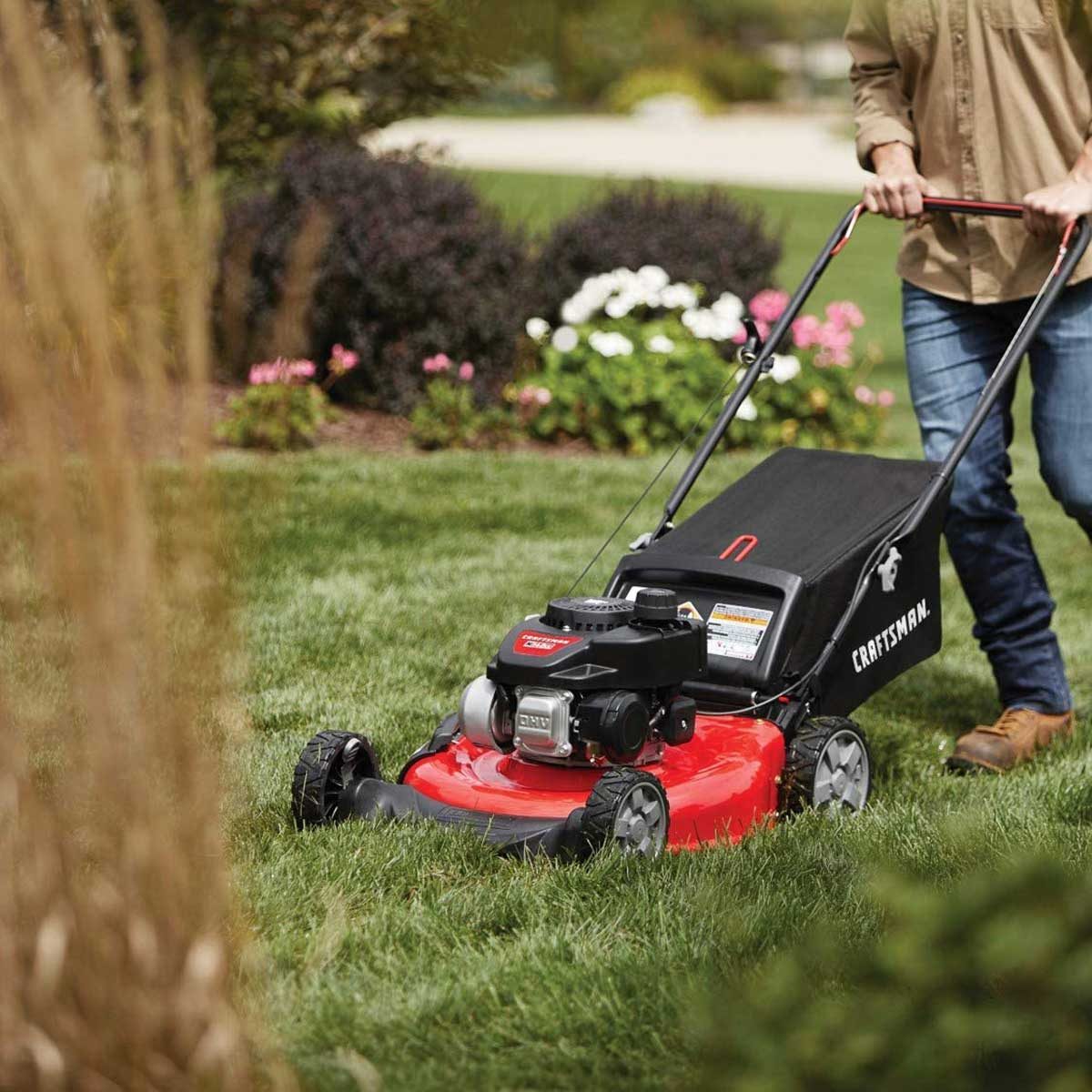 Lawn Mower Guides Maintenance And Repair Family Handyman