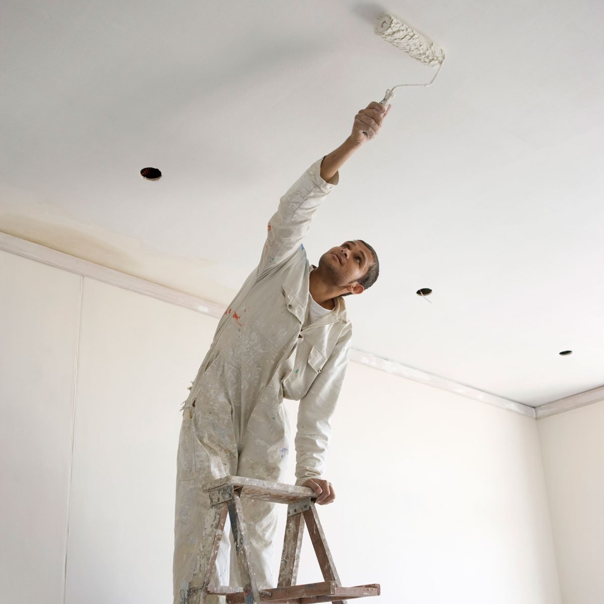Painting A Ceiling GettyImages 81948643 ?resize=522%2C522