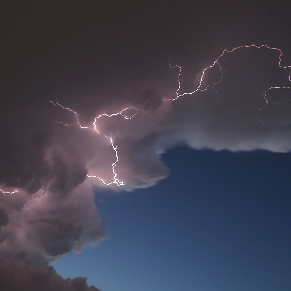 What is Heat Lightning ... and Is It Dangerous? | Family Handyman