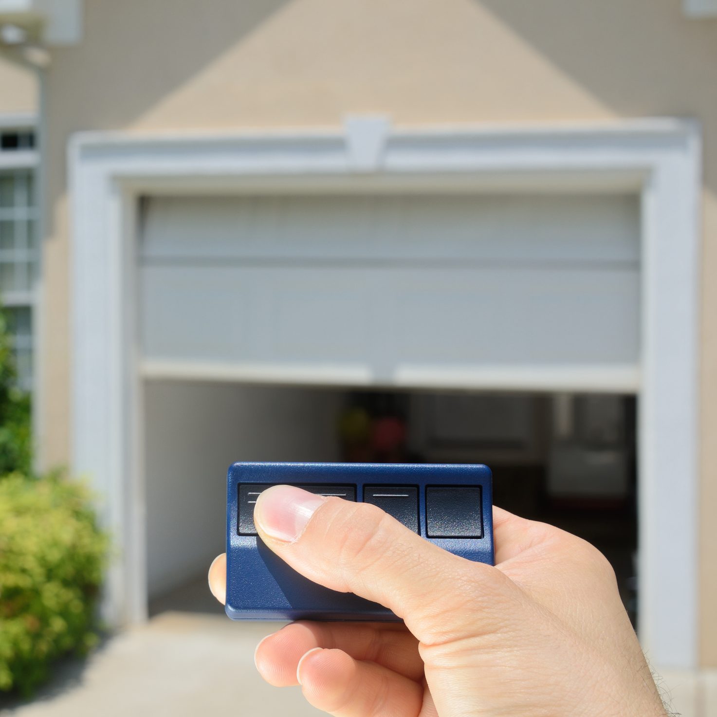 9 Reasons Your Garage Door Is Not Opening