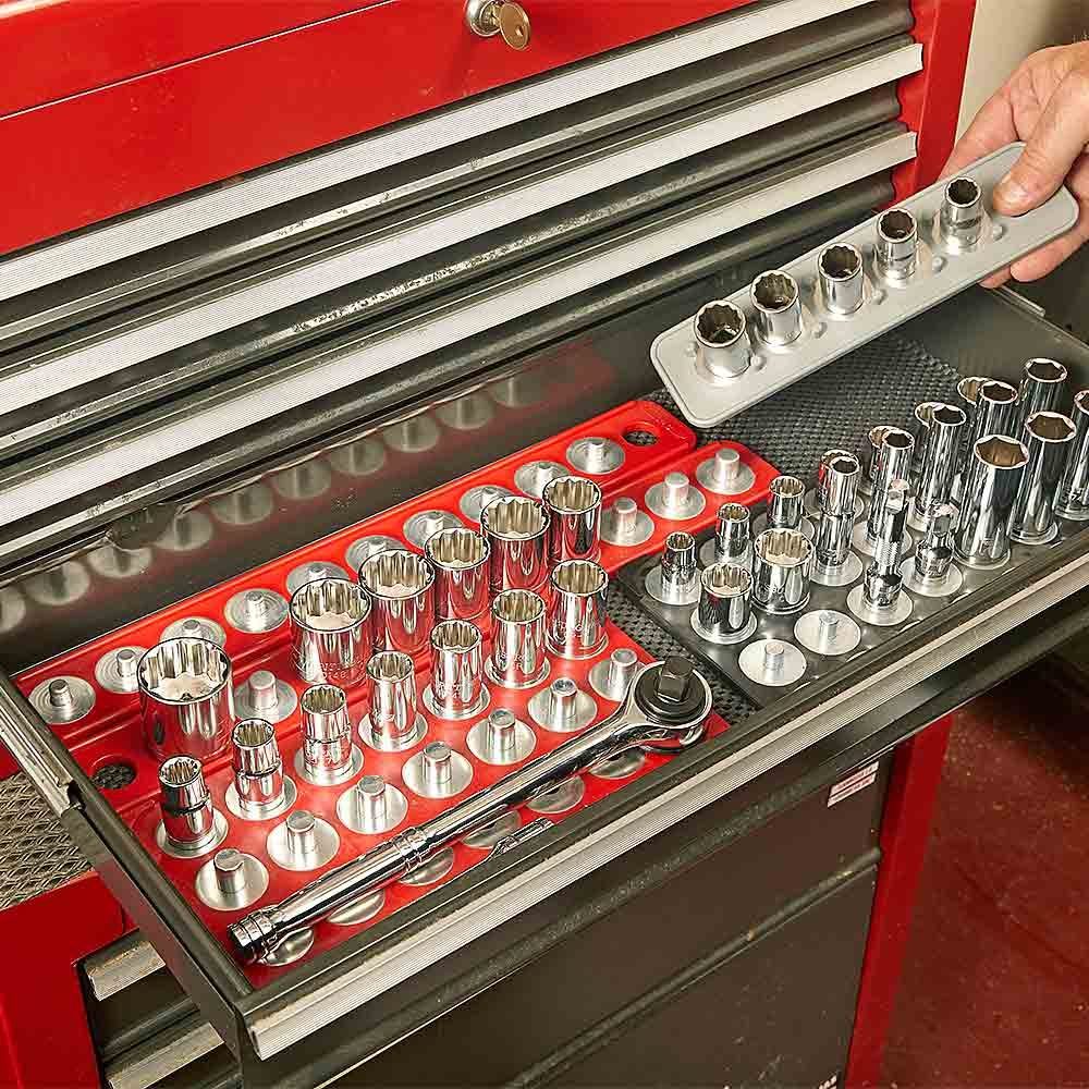 The Top 25 Automotive Tools Every Mechanic Needs