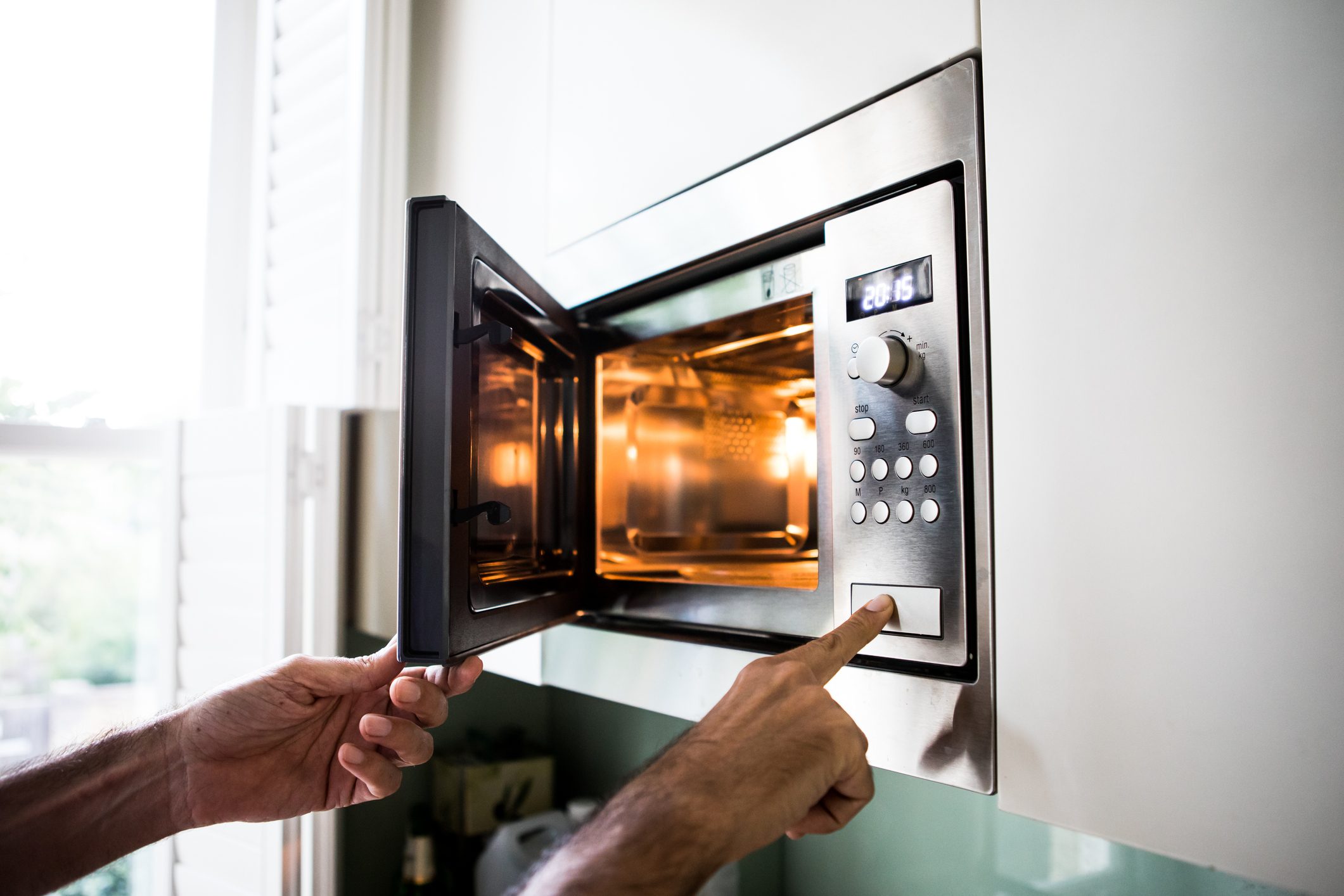 Microwaves: What To Know Before You Buy