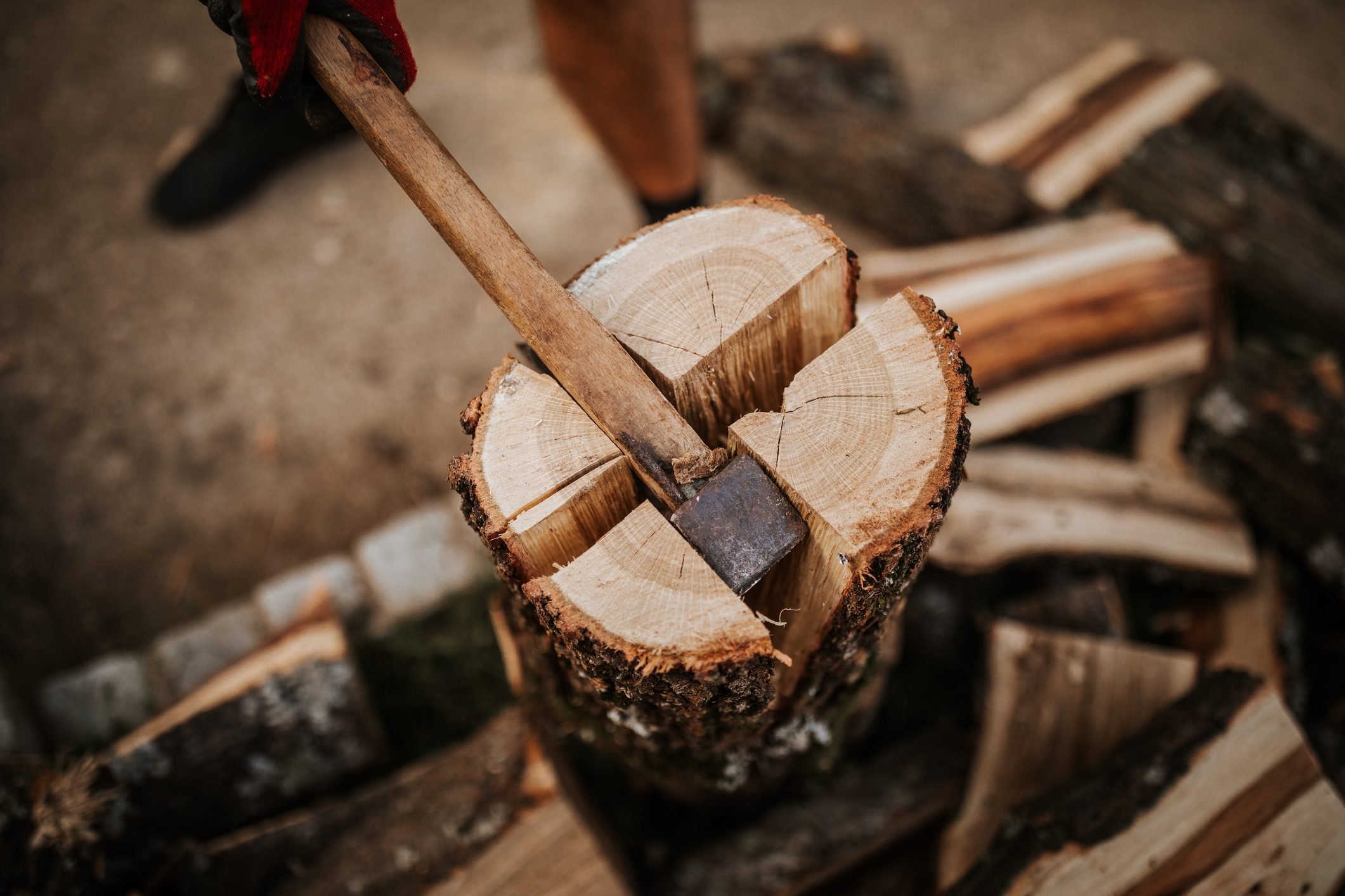 How to: splitting wood