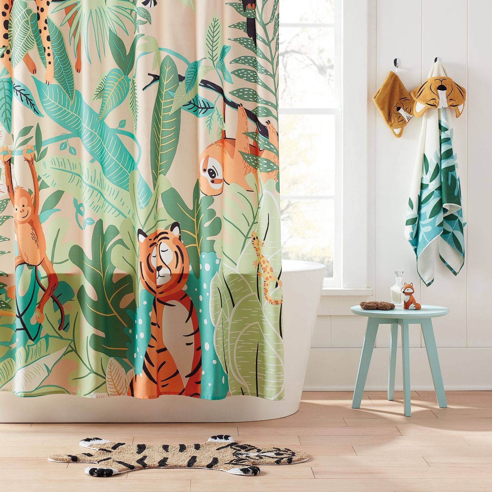 5 Best Shower Curtains for Any Bathroom