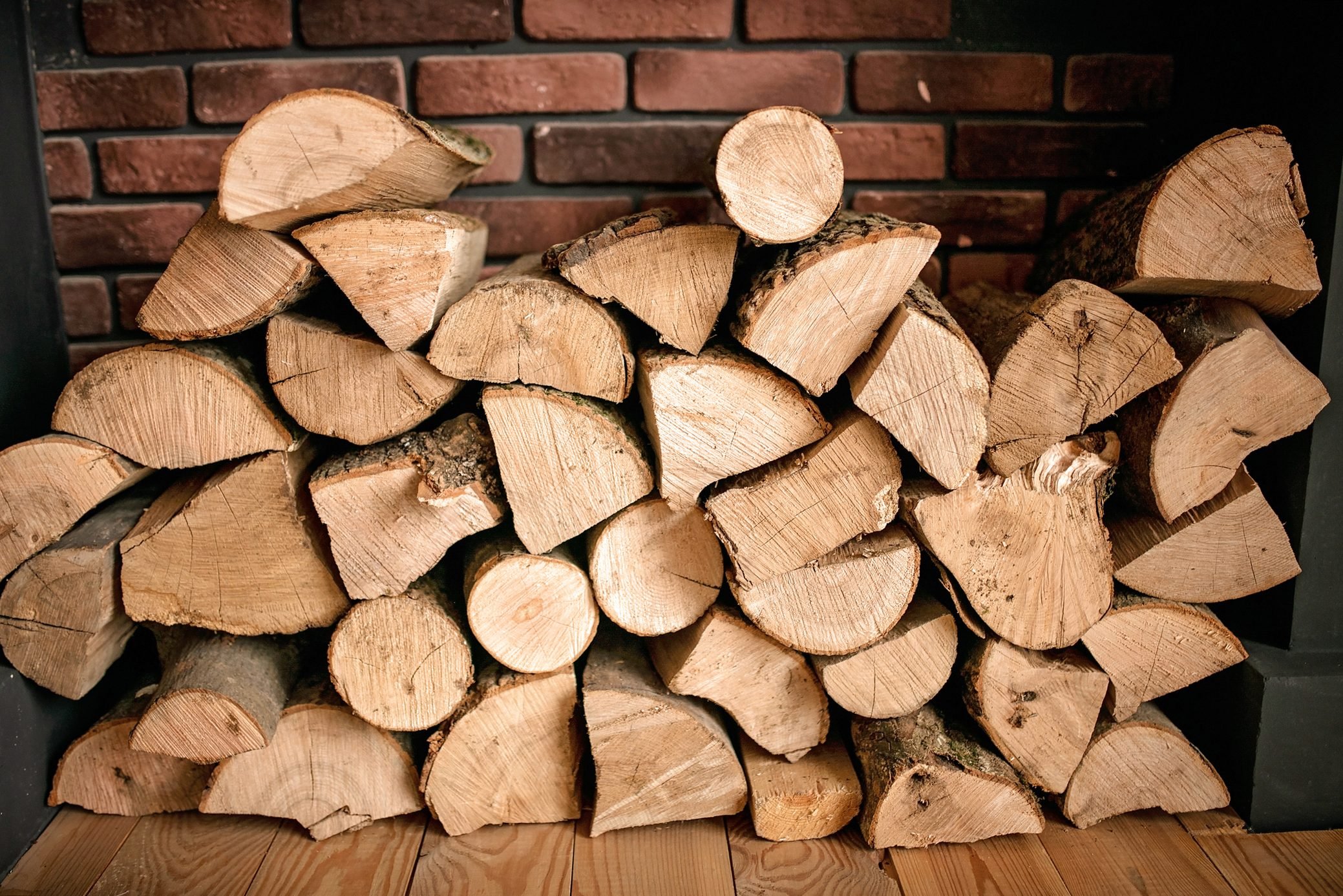 Hardwood vs. Softwood: Which Is Best for Firewood?