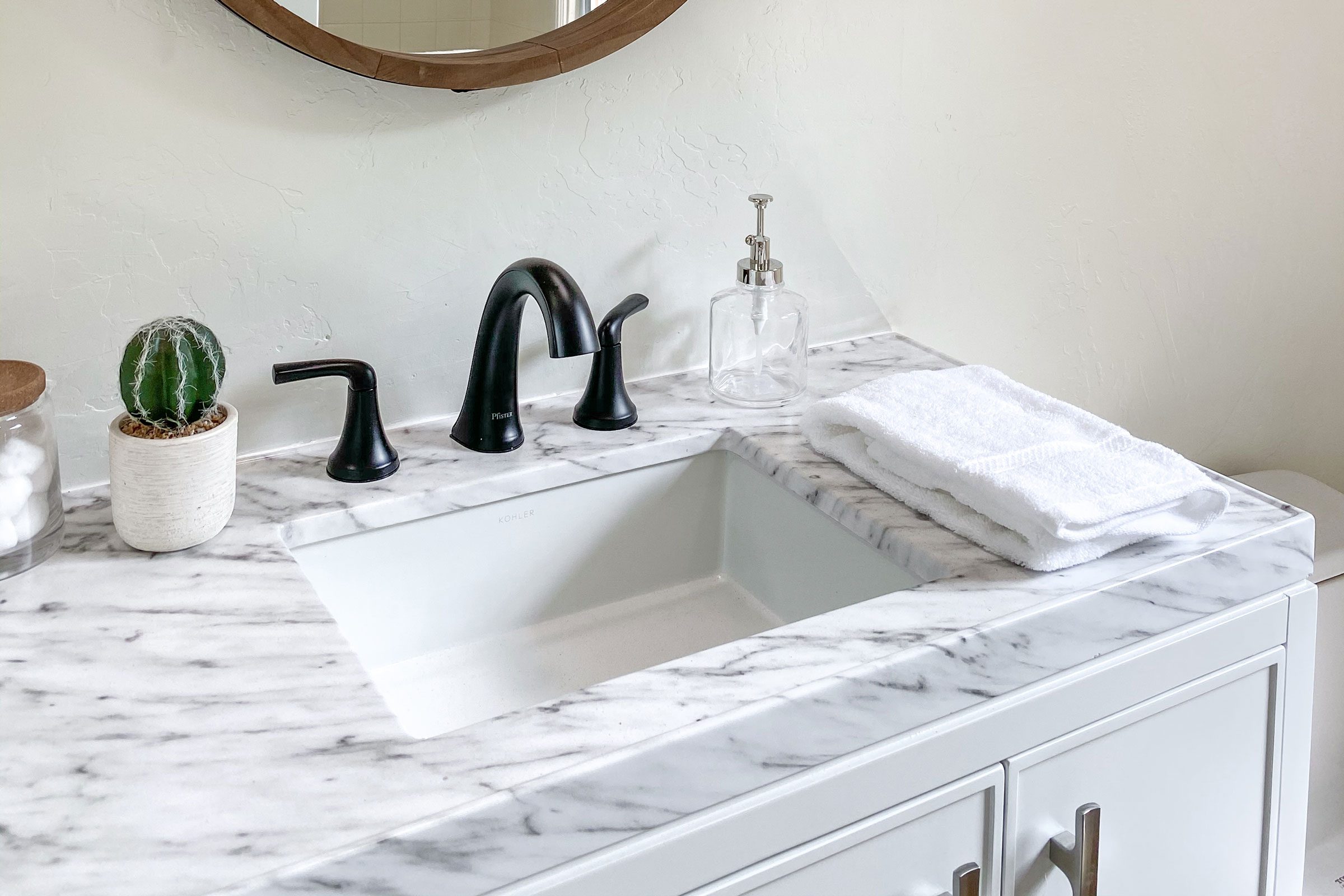 How to Update your Bathroom Vanity with Appliance Epoxy  Diy bathroom  vanity, Countertop makeover, Epoxy countertop