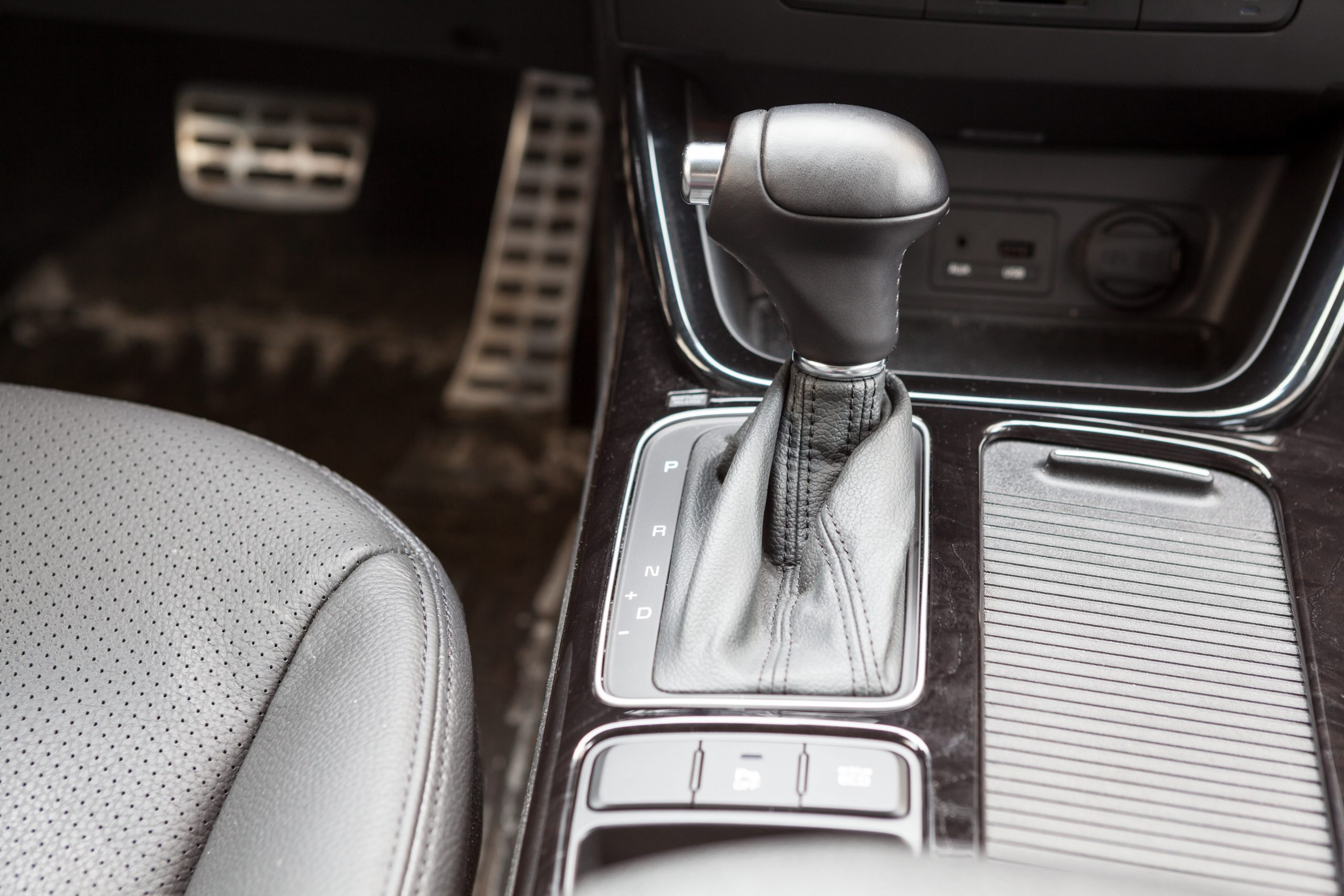 When Should You Downshift Automatic Transmissions?