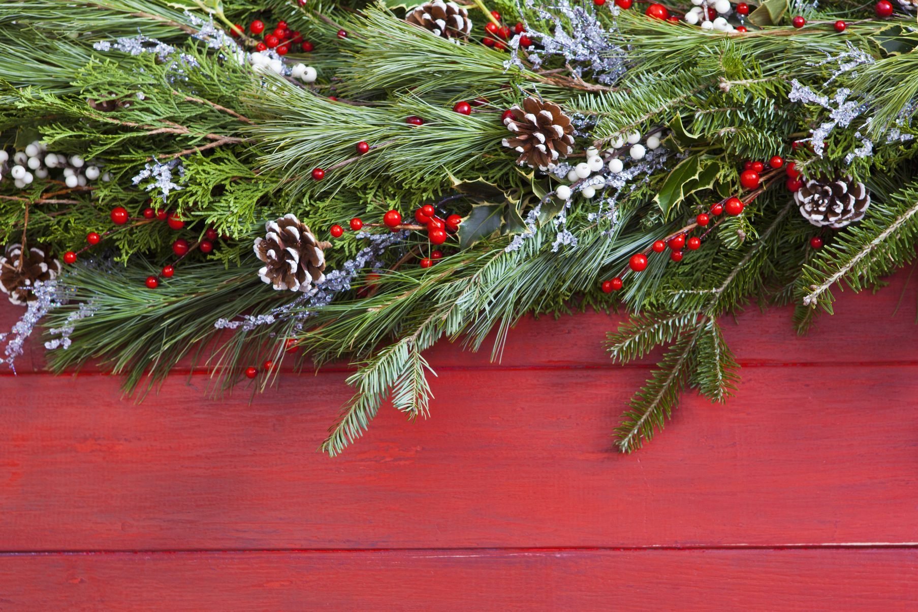 Tips for Making DIY Christmas Garland