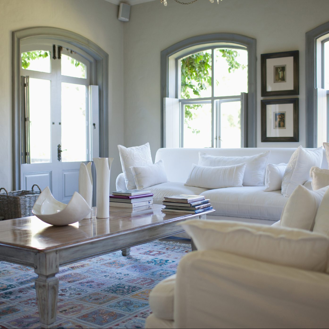 gray window trim in living room