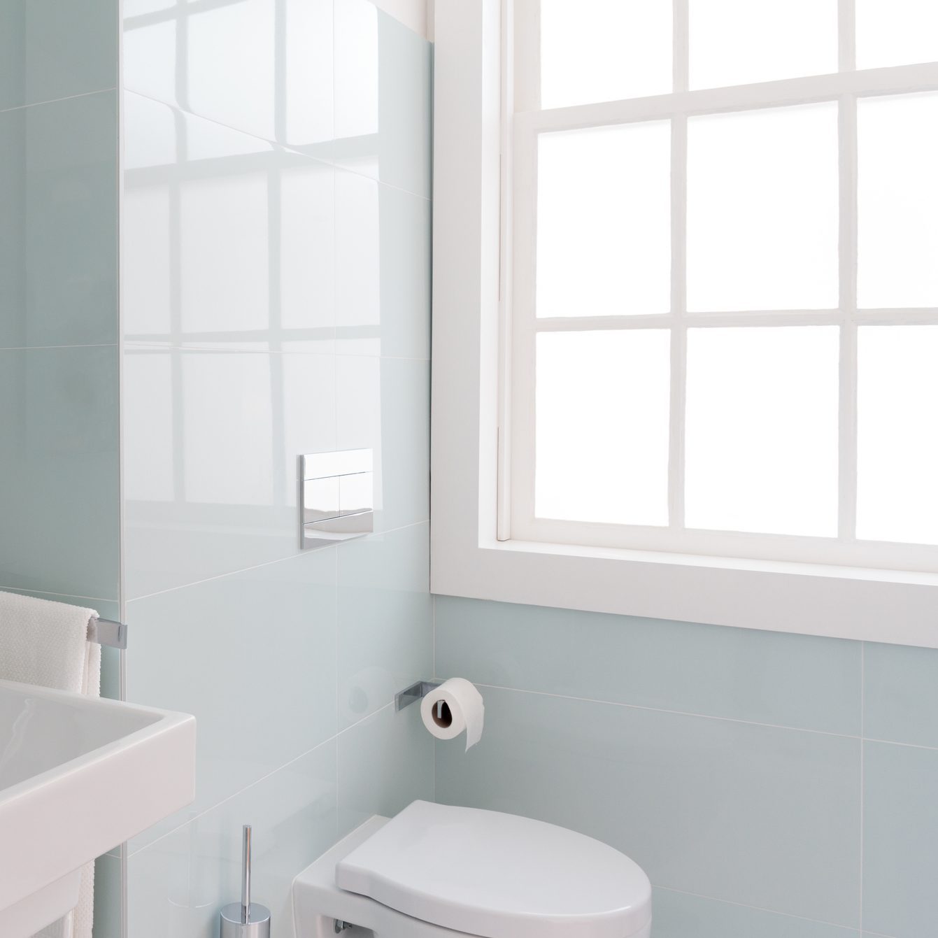 white window trim in home bathroom