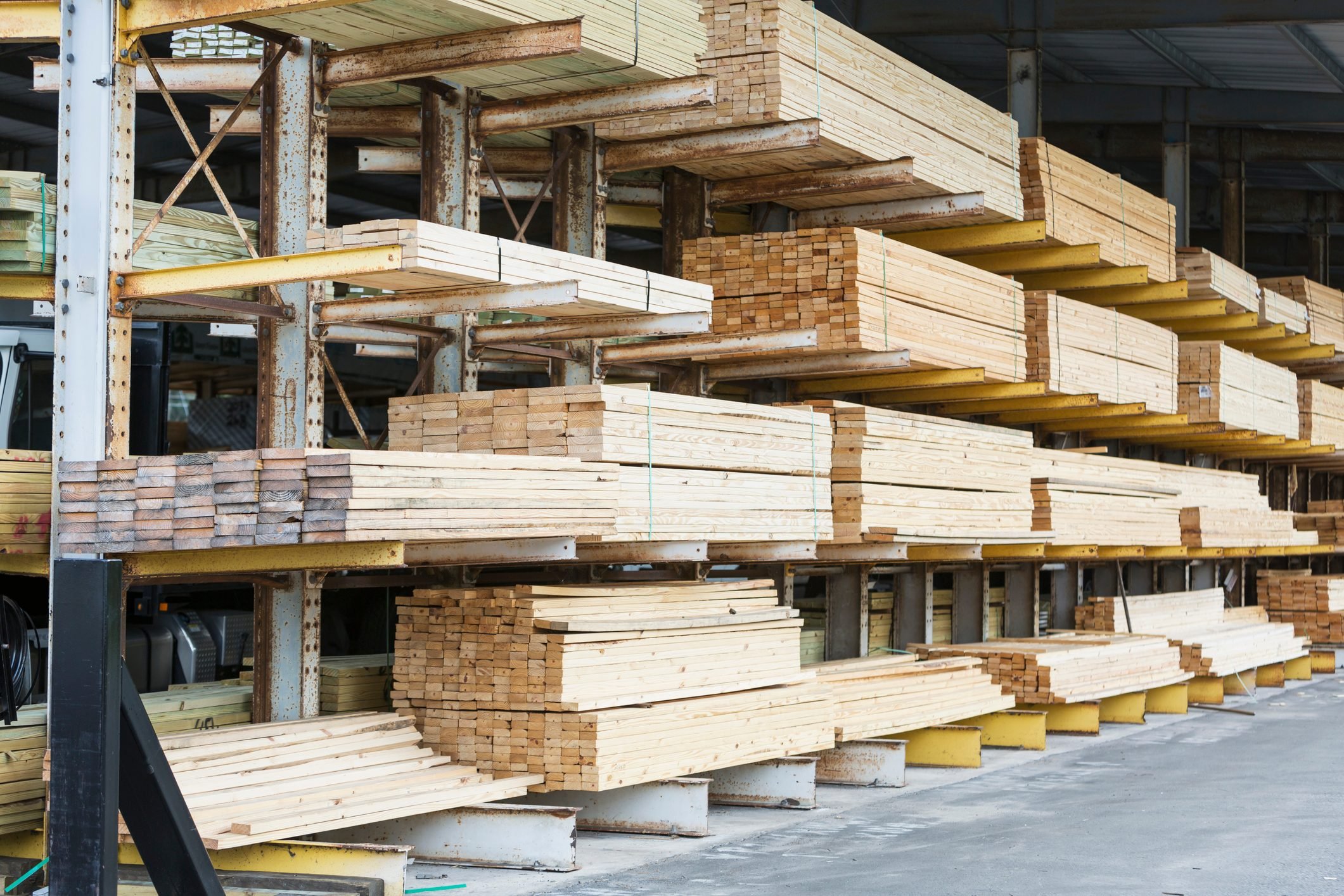 Why Lumber Prices Are Soaring Again in 2022