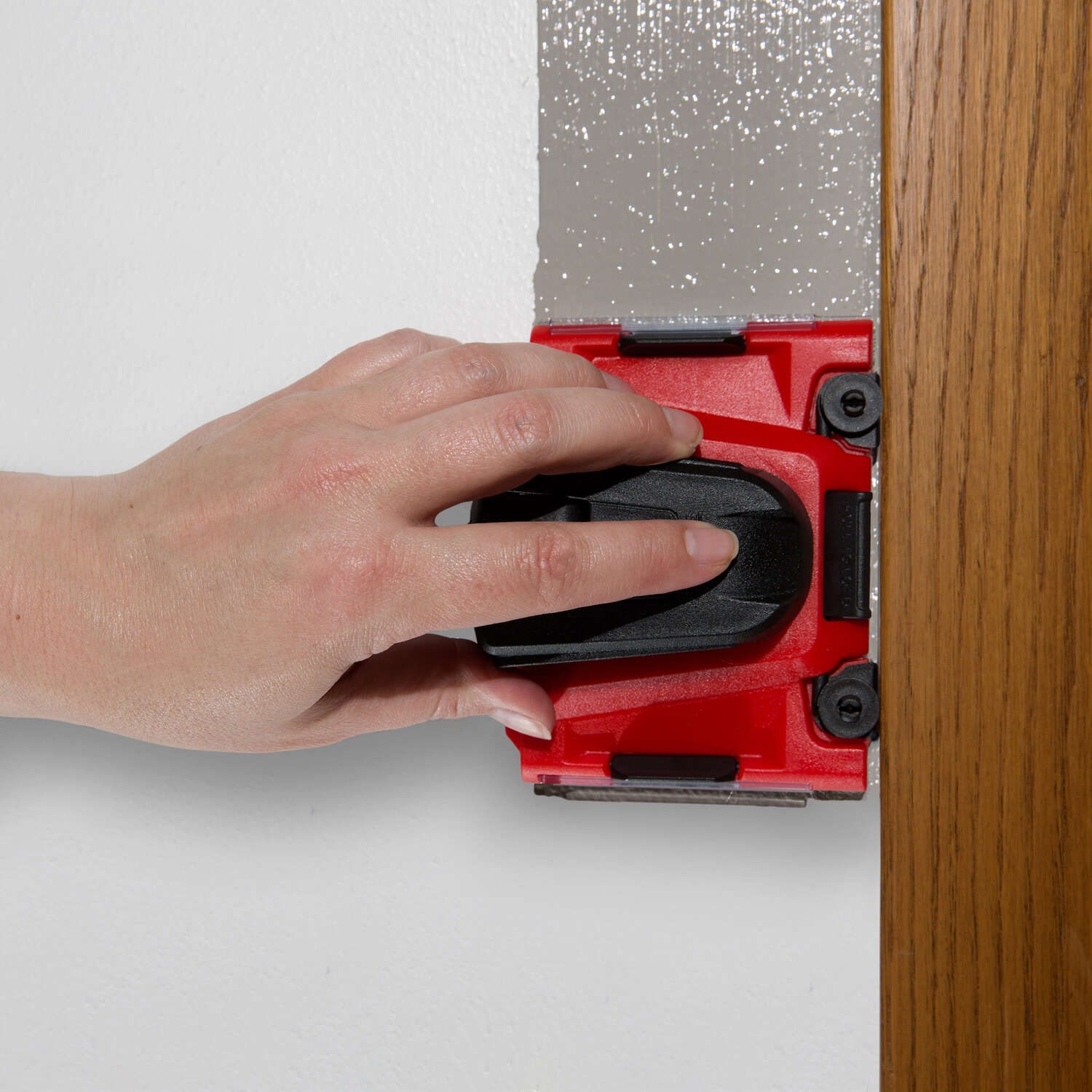 The 8 Best Paint Edging Tools for Painting Trim