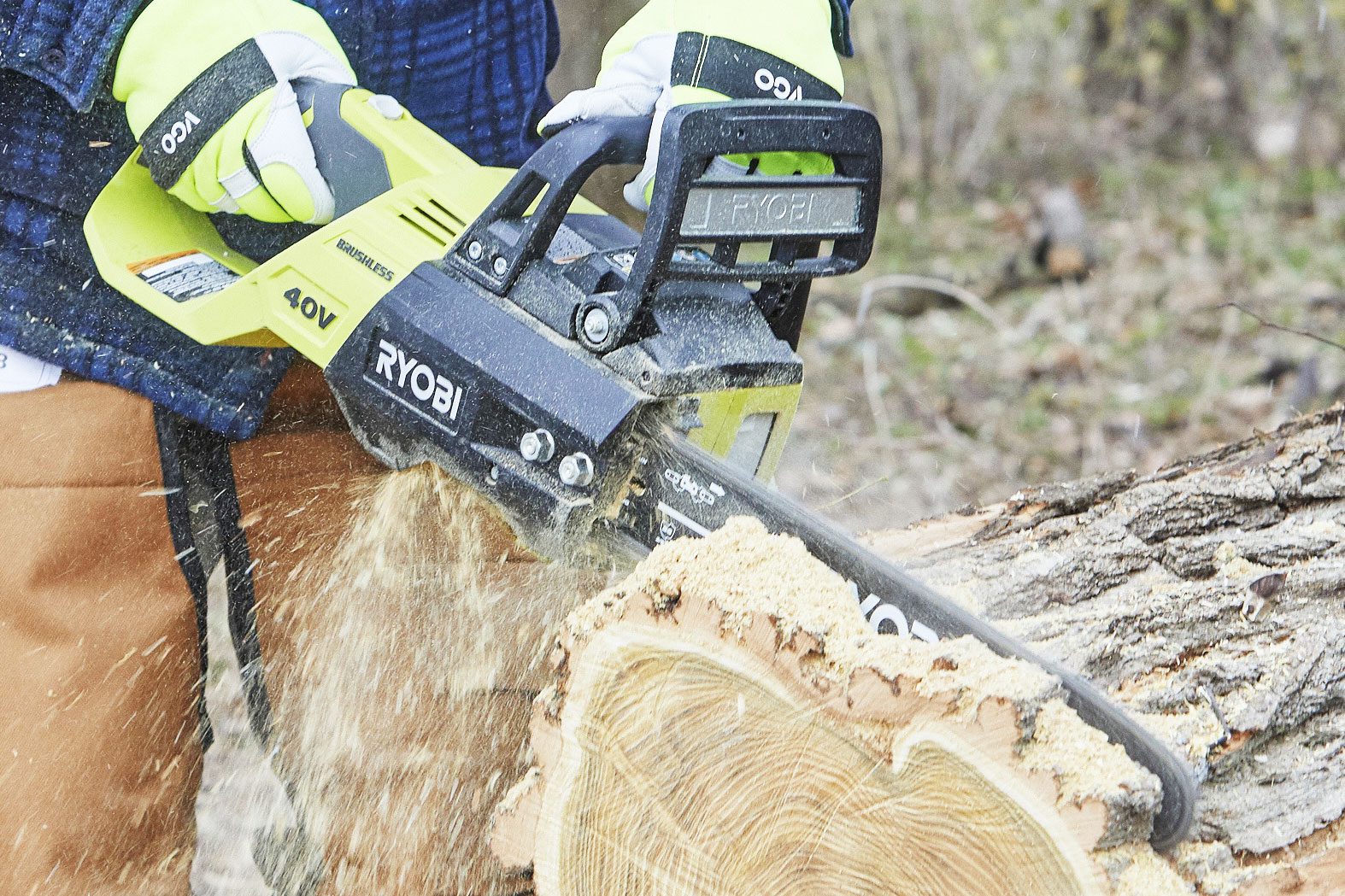 On test: Five top-spec electric chainsaws compared - Farmers Weekly