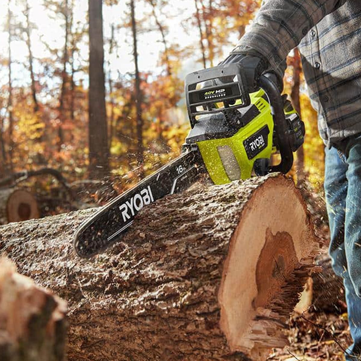 Essential Features and Attachments to Look for When Buying a Chainsaw