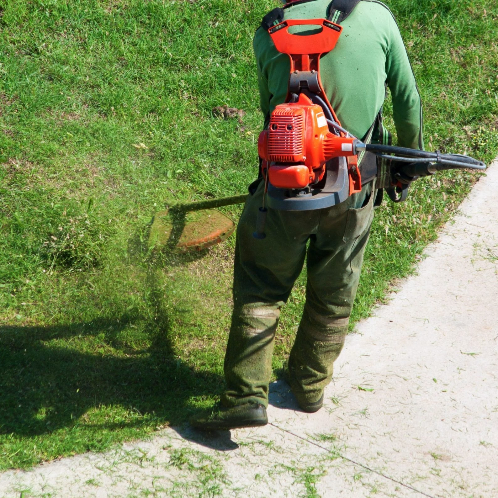 7 Best String Trimmer Harnesses