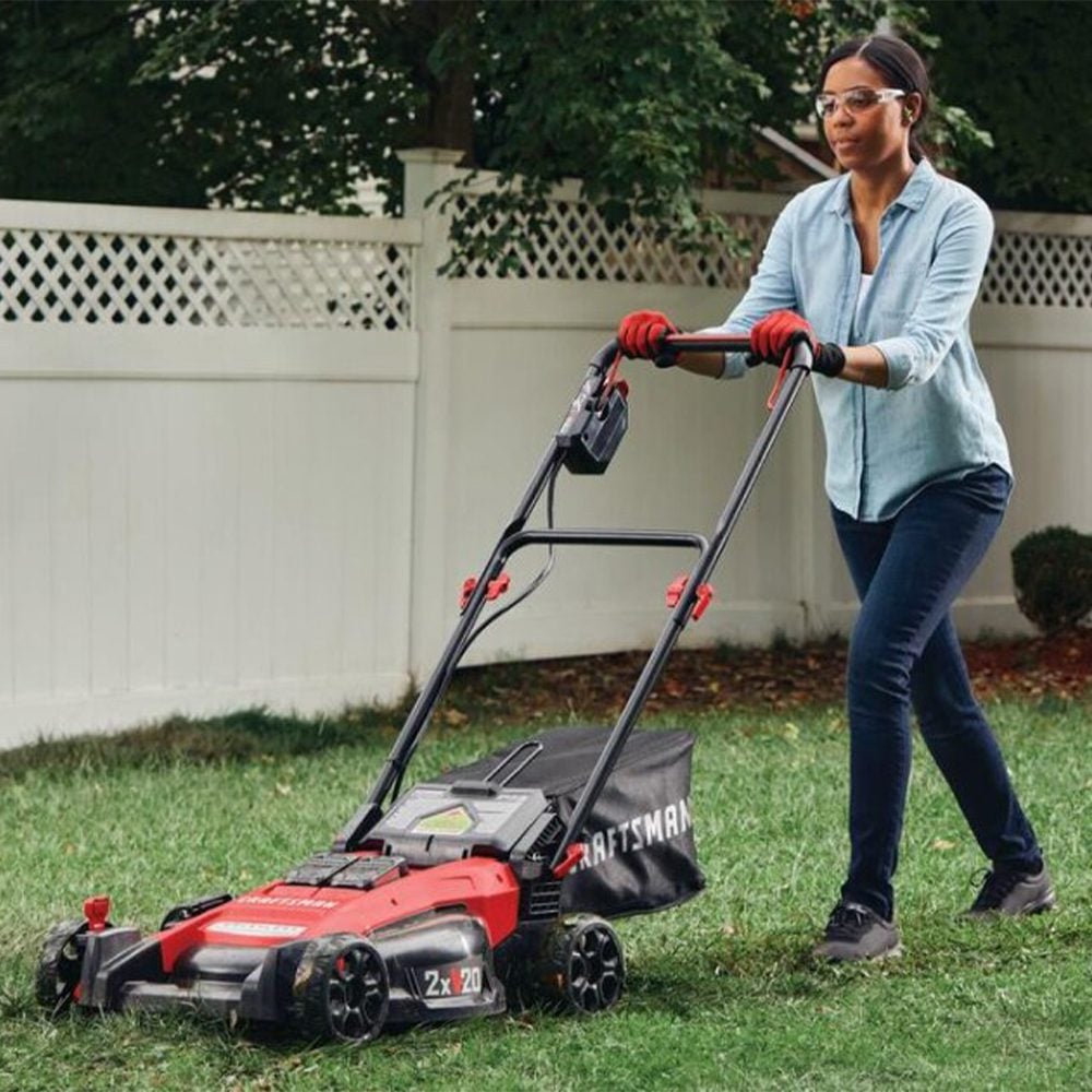 Best Electric Lawn Mowers and Push Mowers for the Effortless Lawn Care
