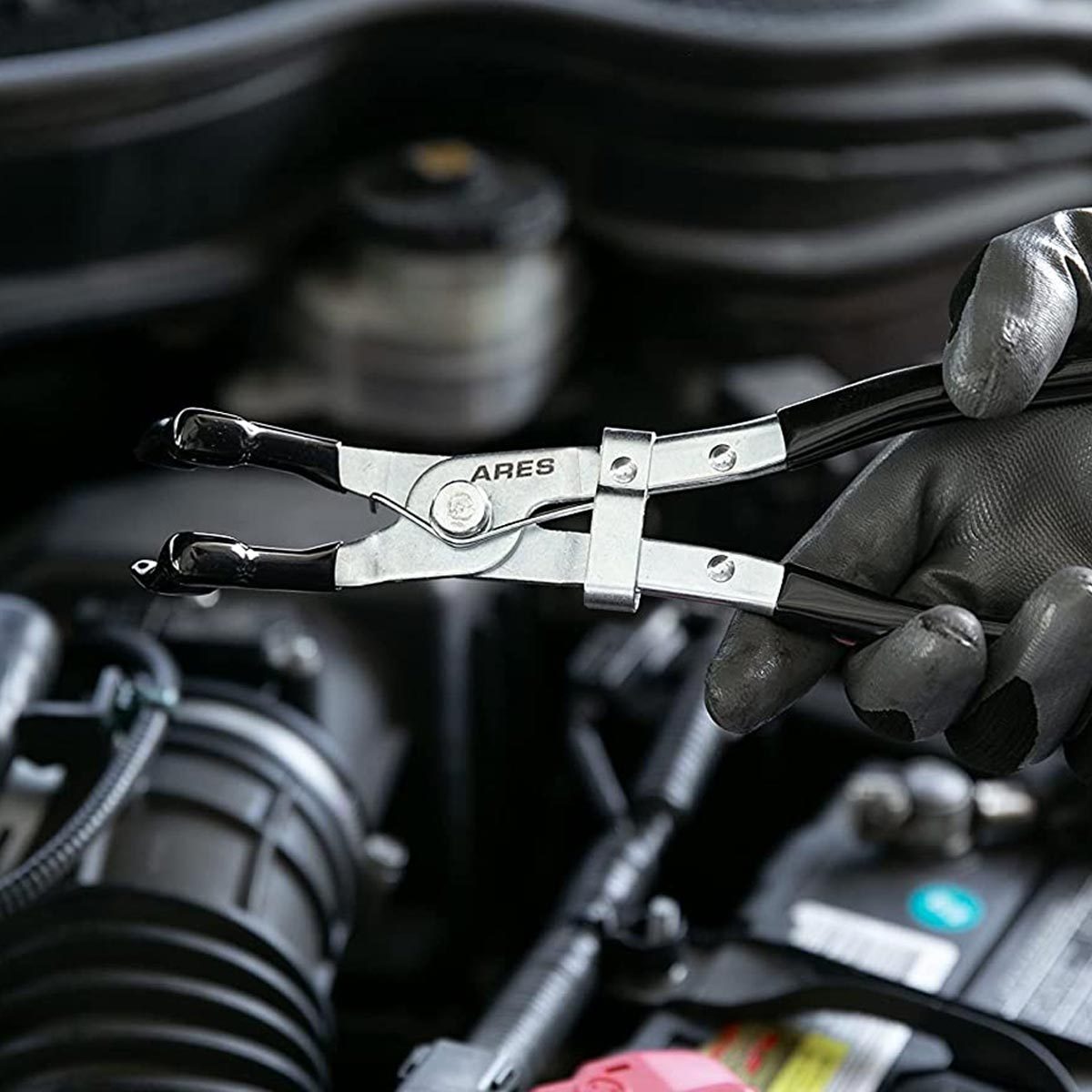 9 Spark Plug Removal Tools for Easy At-Home Car Maintenance
