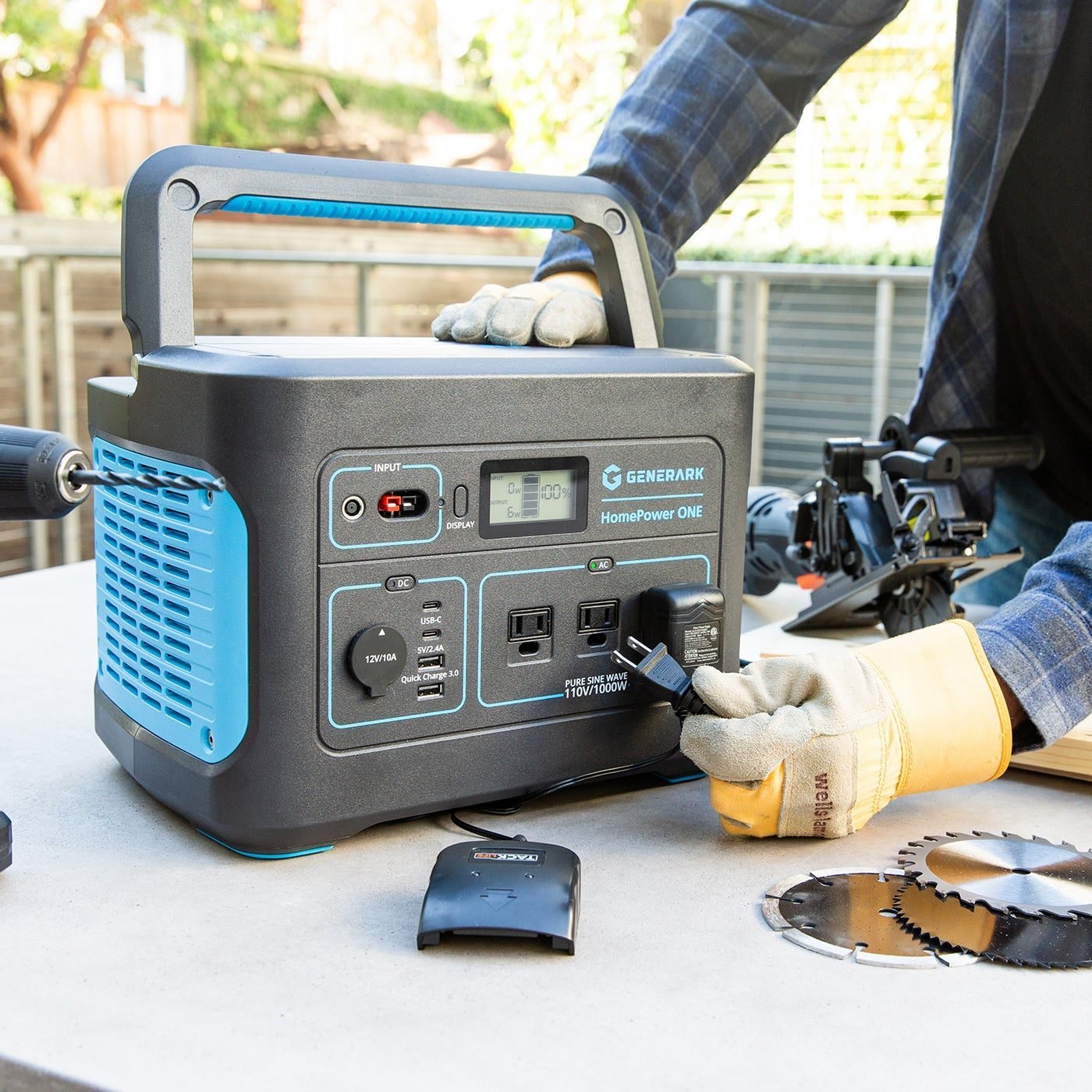 This Portable Generator Can Keep Your Devices Charged for Up to 7 Days