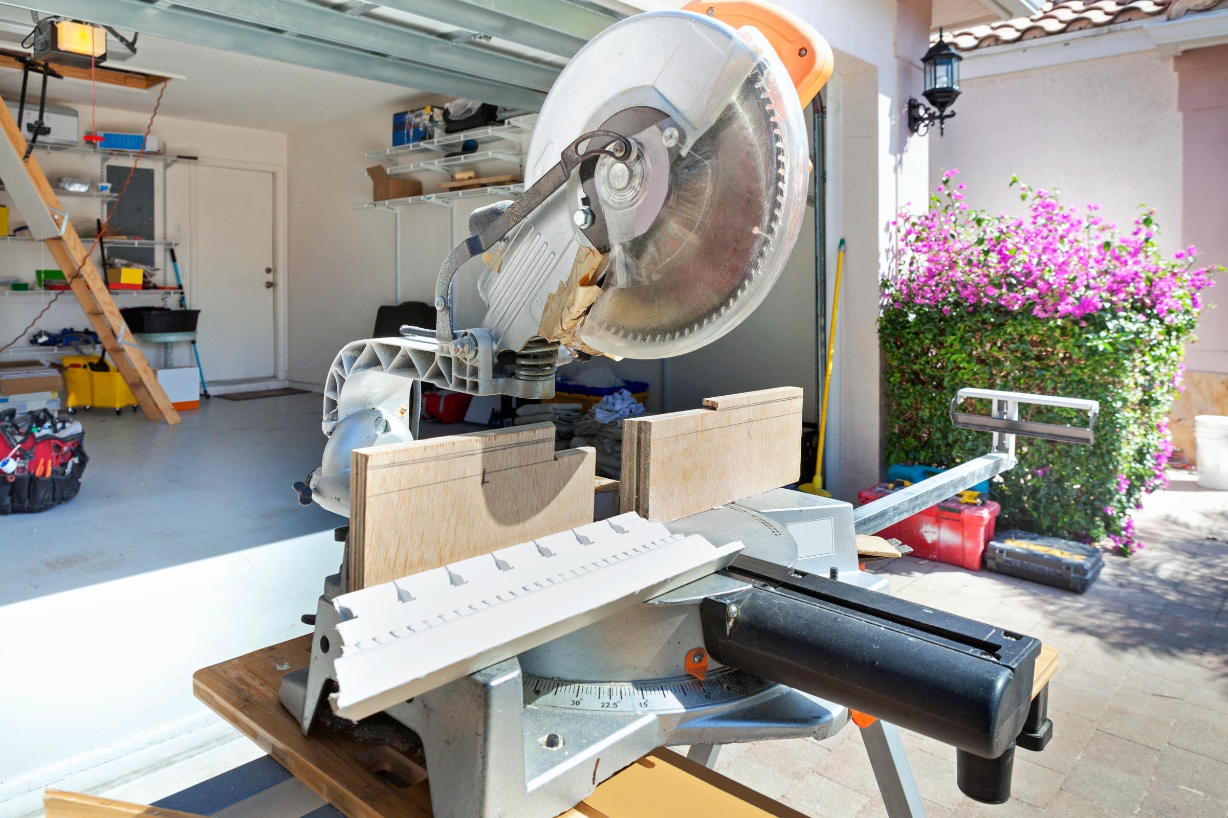 What is a Miter Saw Used For?  