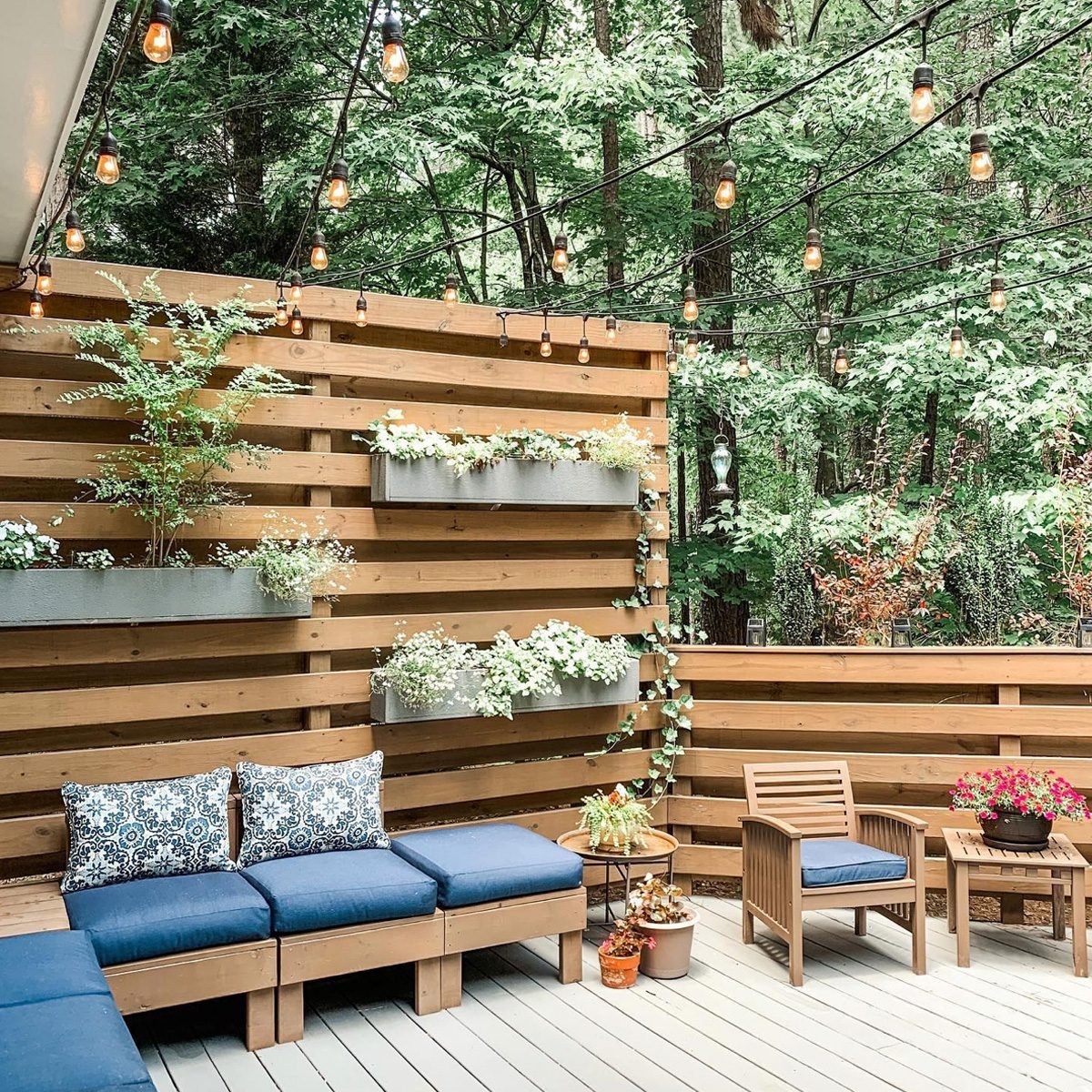 10 Privacy Fence Ideas for Your Backyard