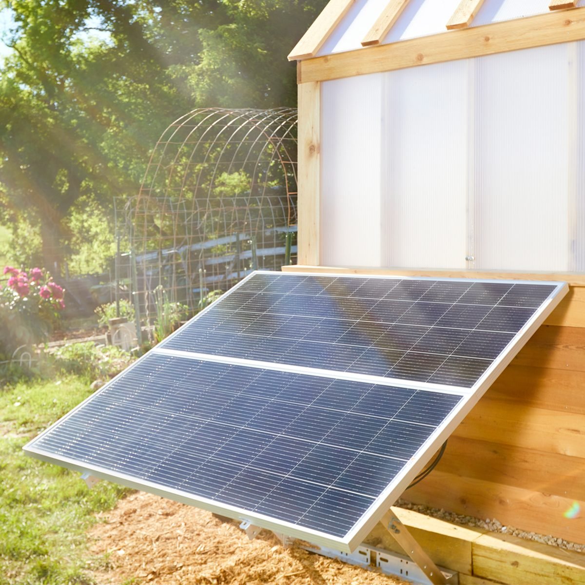 Build-It-Yourself DIY Solar Generator Kit: Assemble It Yourself - Parts Only