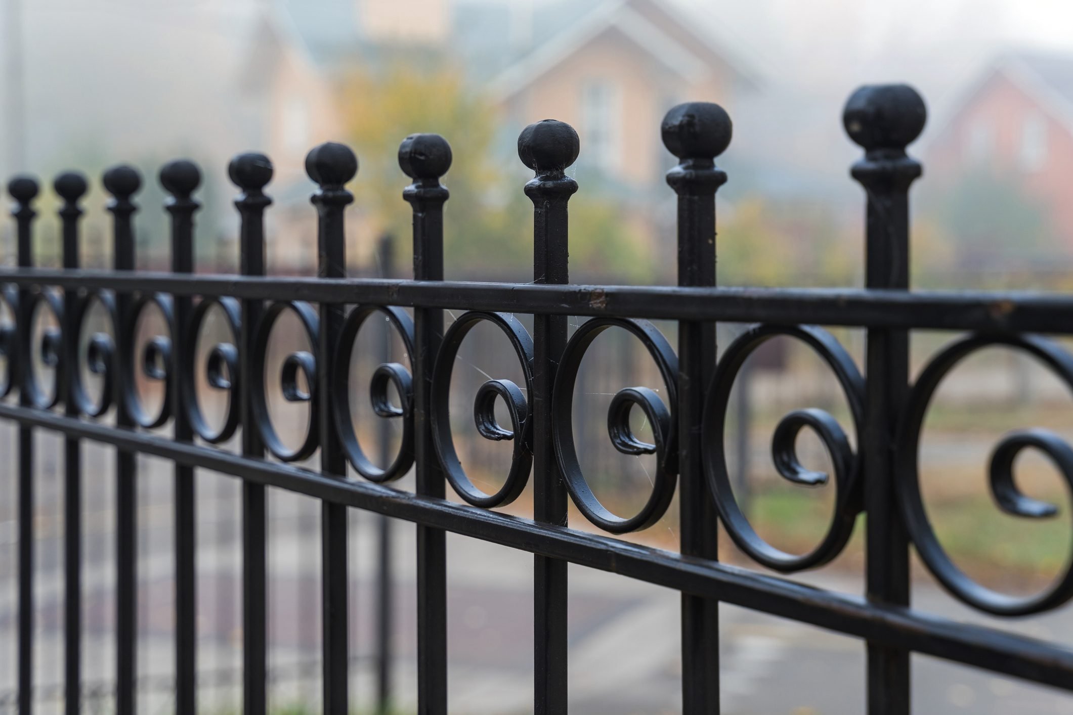 What To Know About Metal Fencing