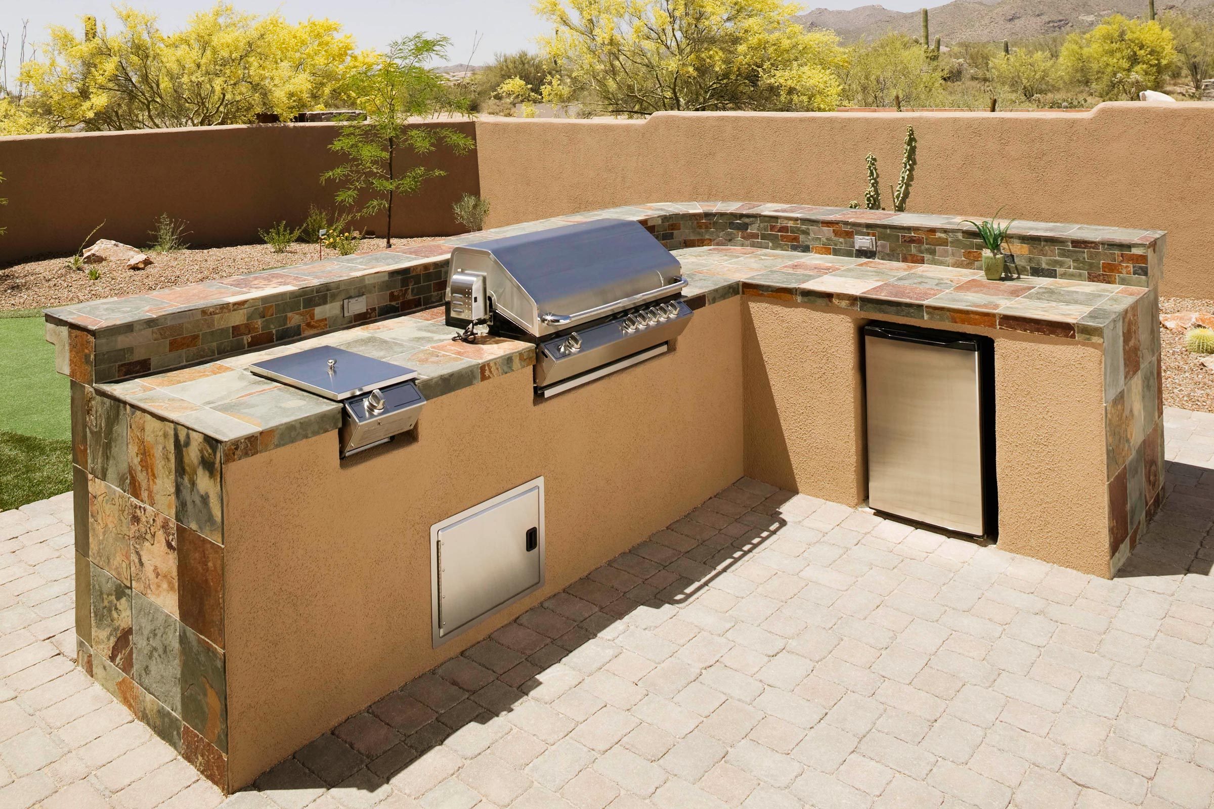 Outdoor Kitchen Countertop Ideas - Arizona Tile