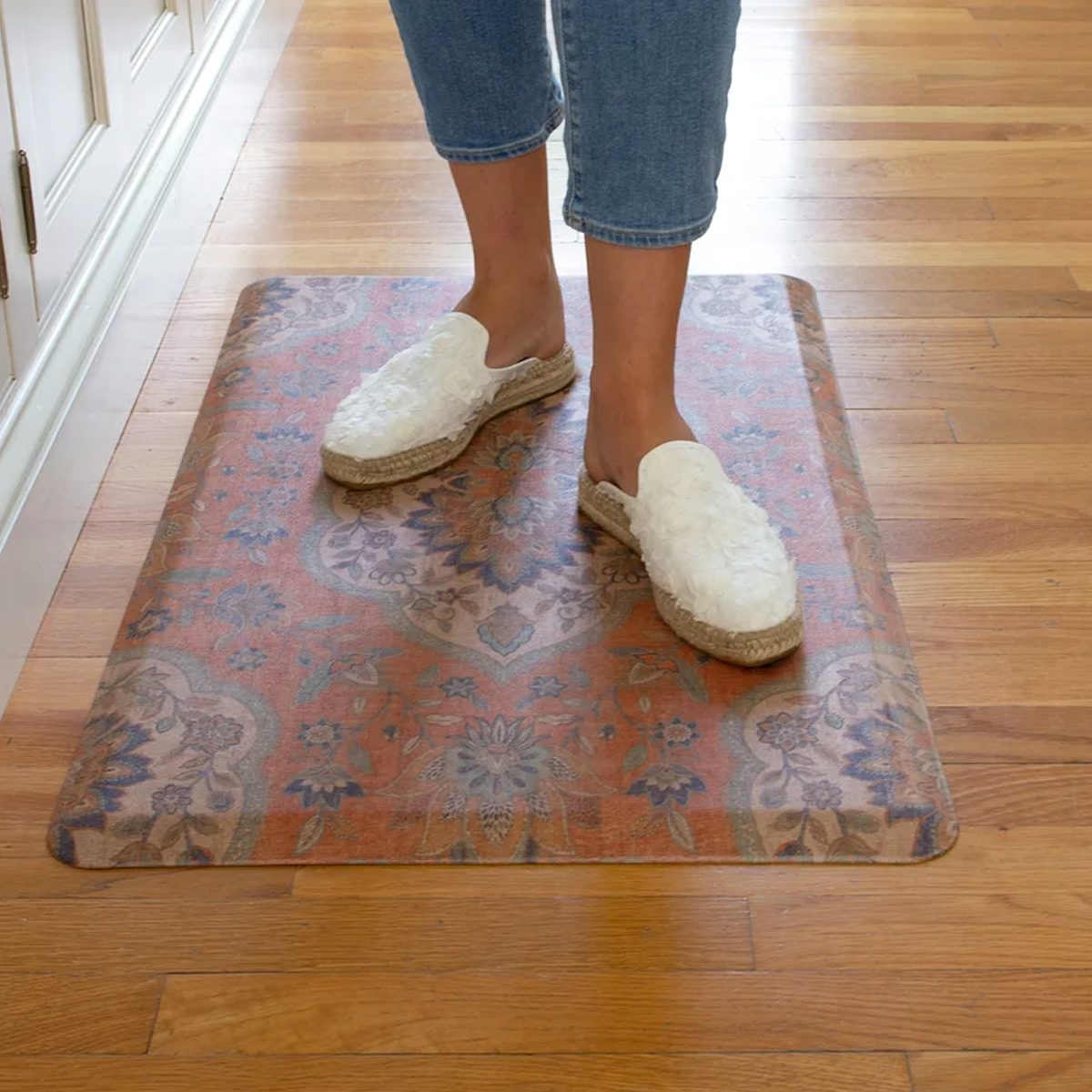 Non-Slip Rug Pad Gripper 2 x 3 Feet Extra Thick Pad for Hard Surface  Floors, Keep Your Rug safe - Area Rugs, Facebook Marketplace