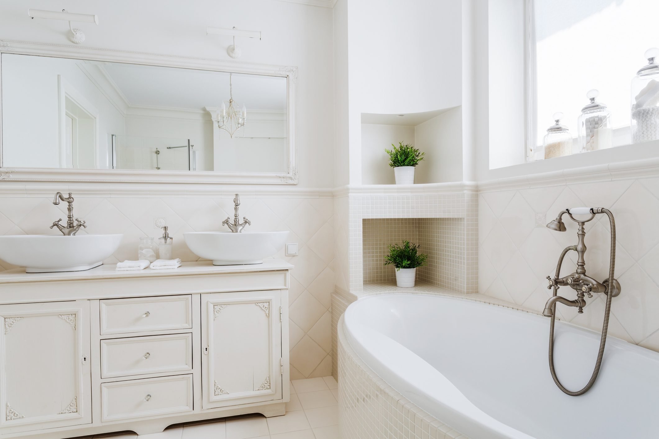 Should You Still Be Painting Your Bathroom White?