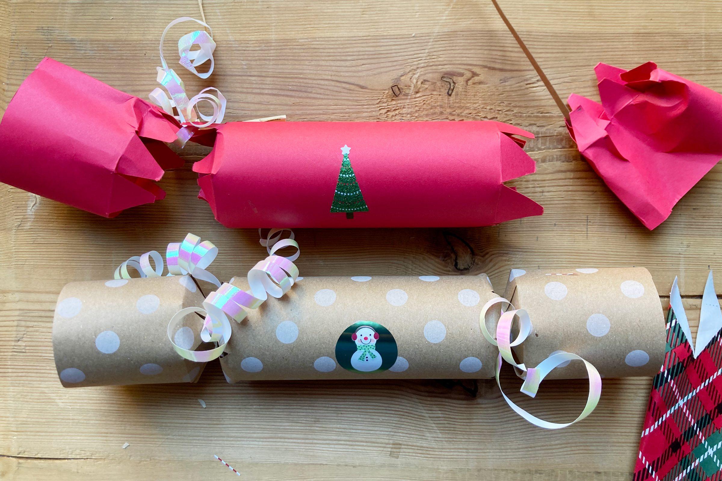 How To Make Your Own Christmas Cracker