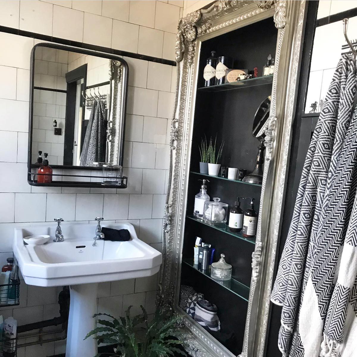 Under-Sink Storage Solutions That Will Get and Keep You Organized  Small bathroom  storage, Diy bathroom storage, Pedestal sink storage