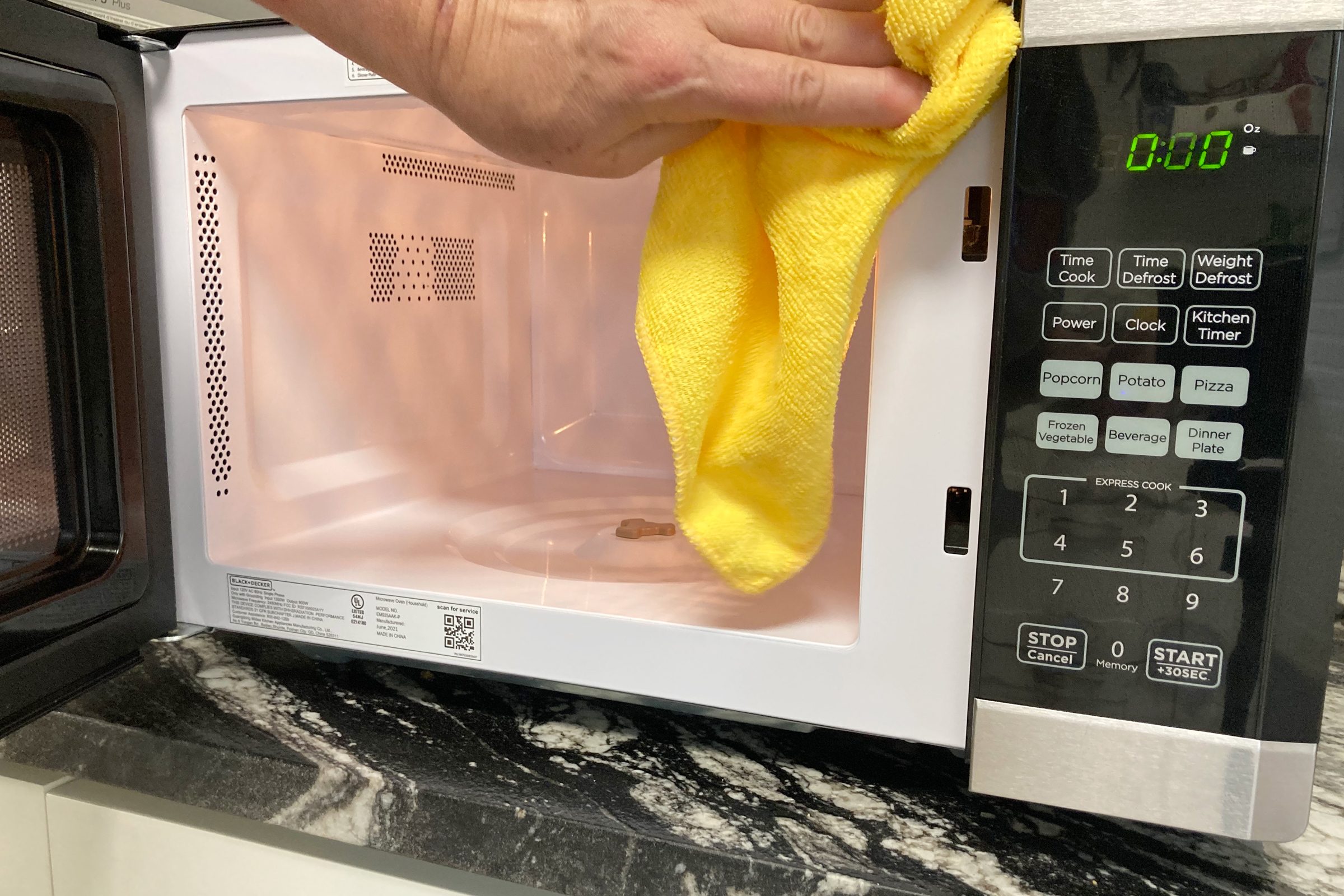 Cleaning Microwave After Your Kids