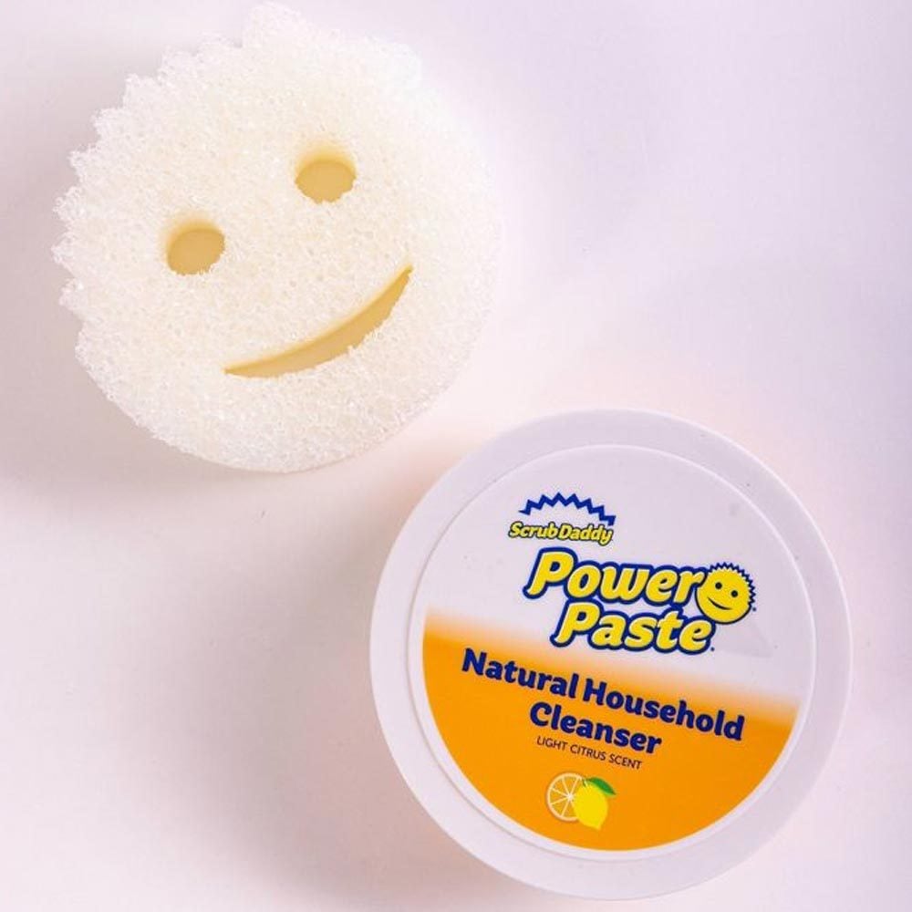 Review: The Scrub Daddy & Scrub Mommy Sponges Are Actually Amazing