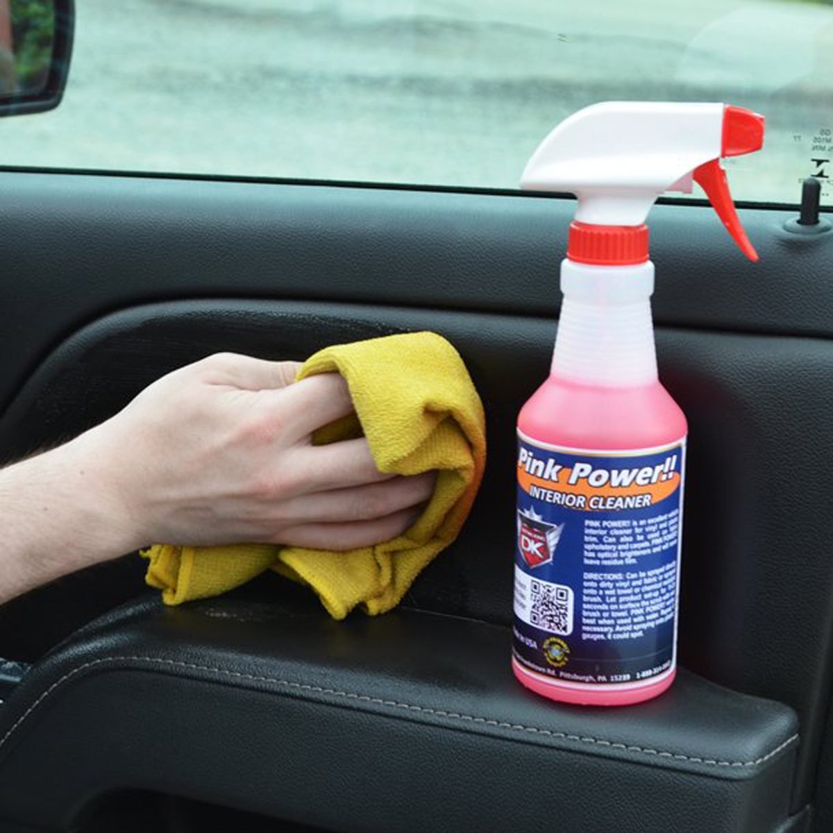 Best Car Vinyl Cleaners for Singing Interiors