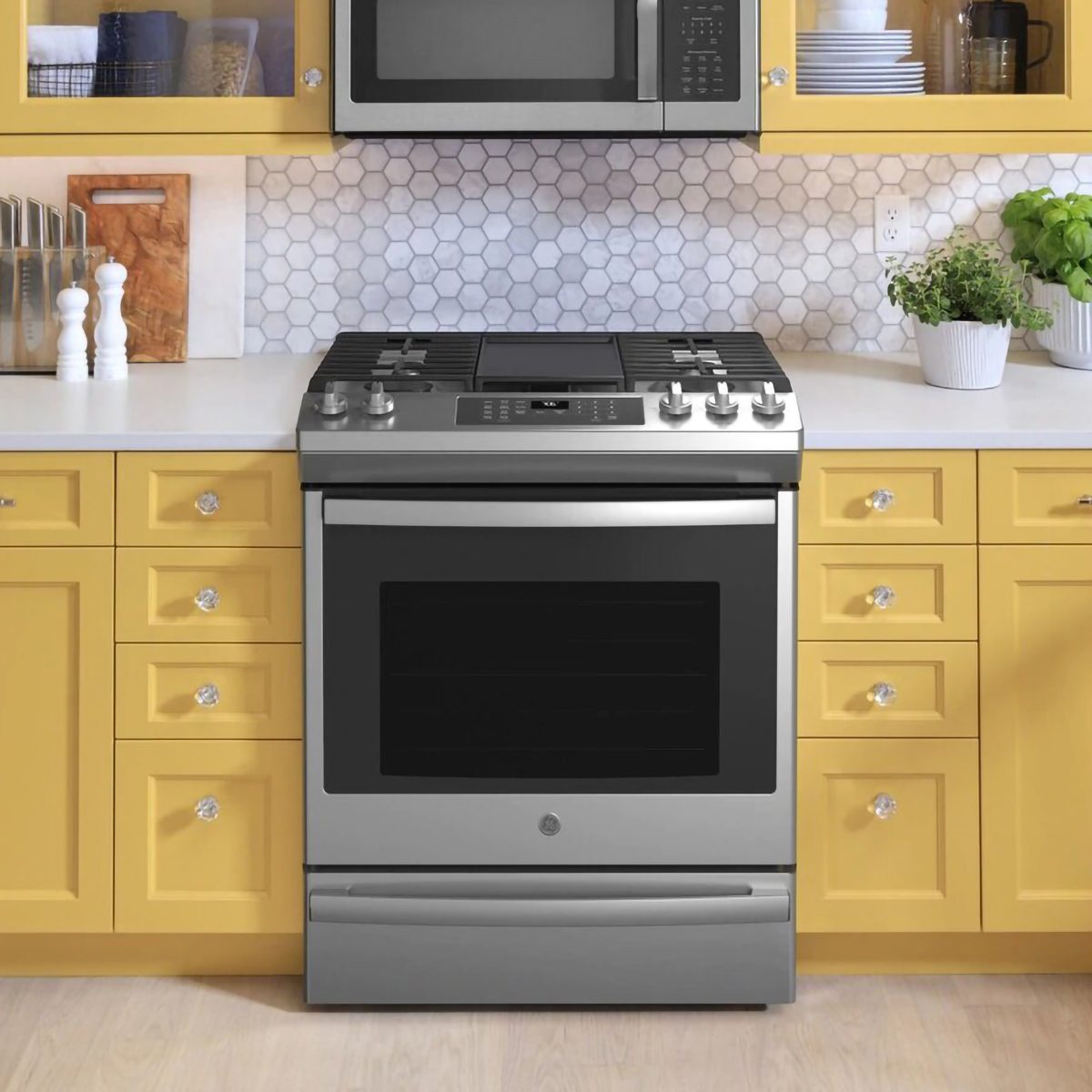 11 Best Presidents Day Appliance Sales: Save on Washers, Dryers, Refrigerators and Stoves
