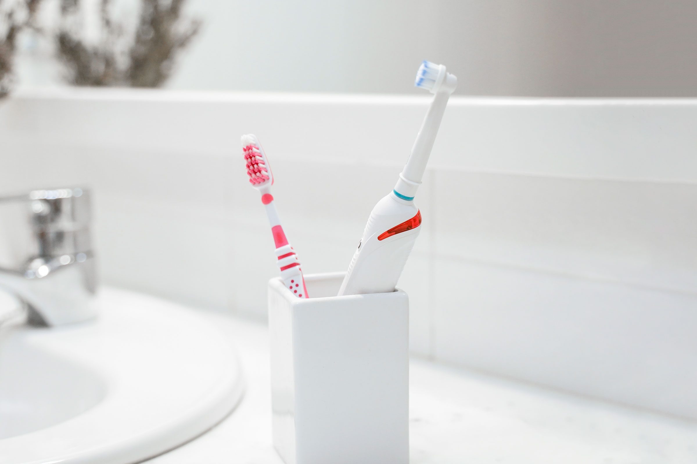Things to Clean with a Toothbrush