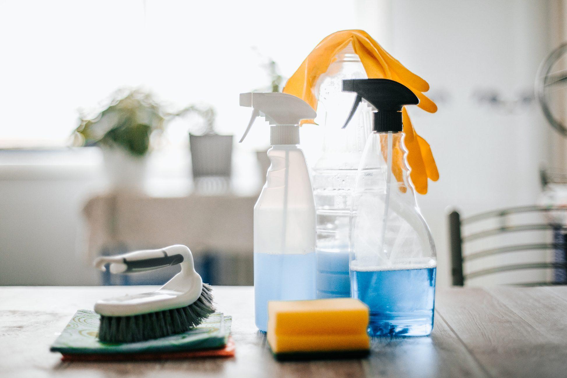 20 Ways to Organize Your Cleaning Supplies Properly