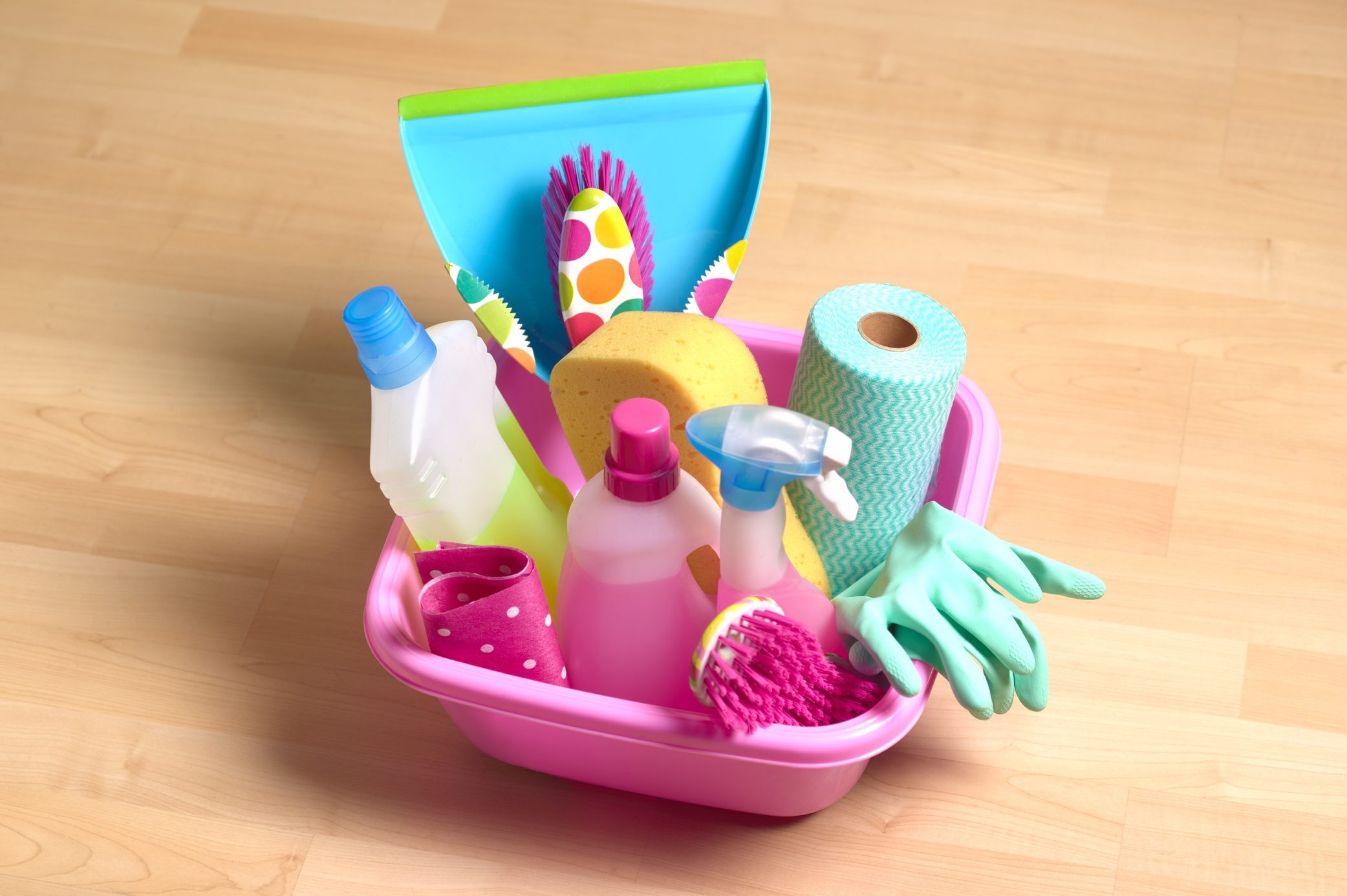 Our Gilded Abode: Organizing Cleaning Supplies