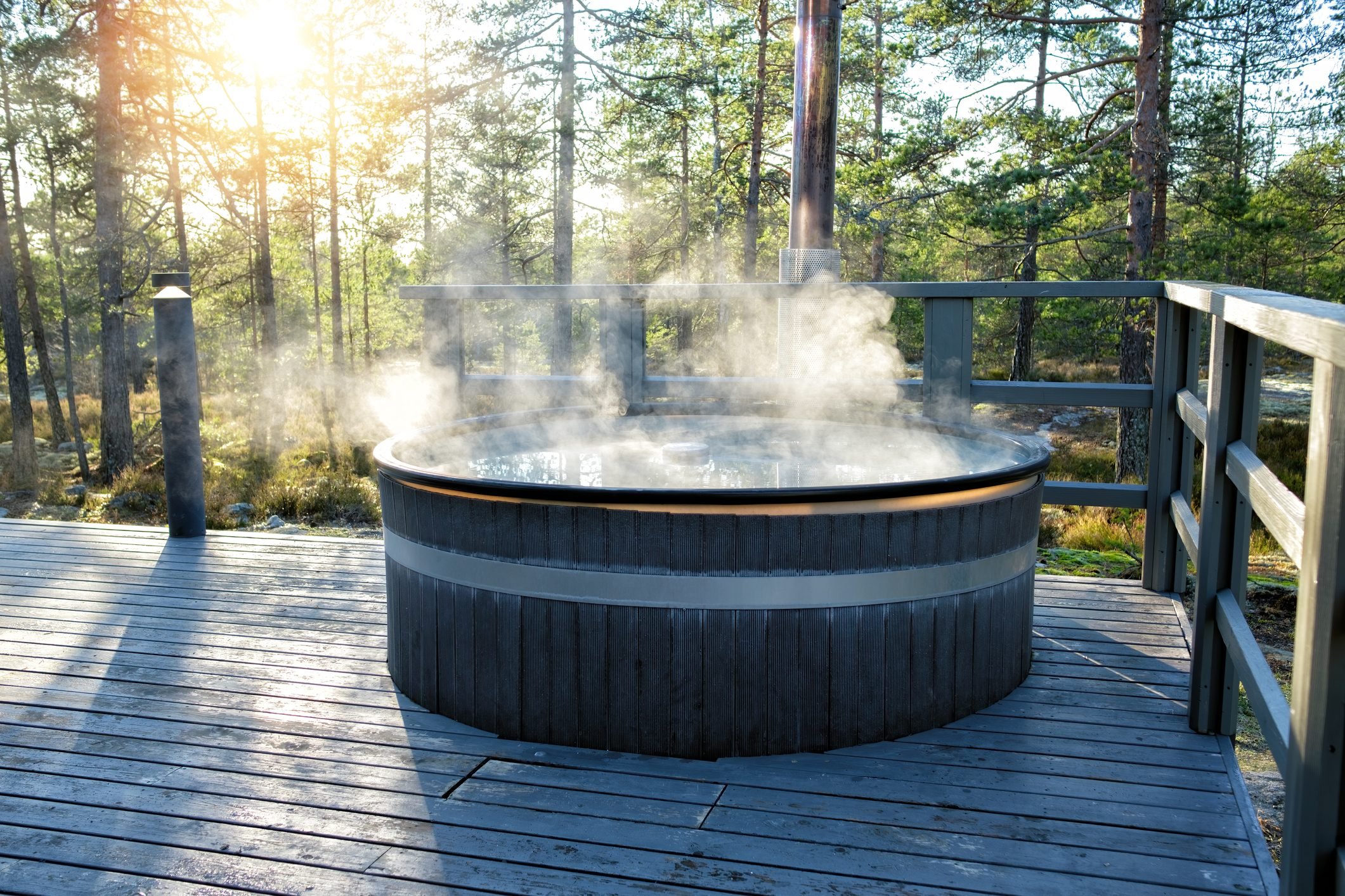 Jacuzzis vs. Hot Tubs: What's the Difference?