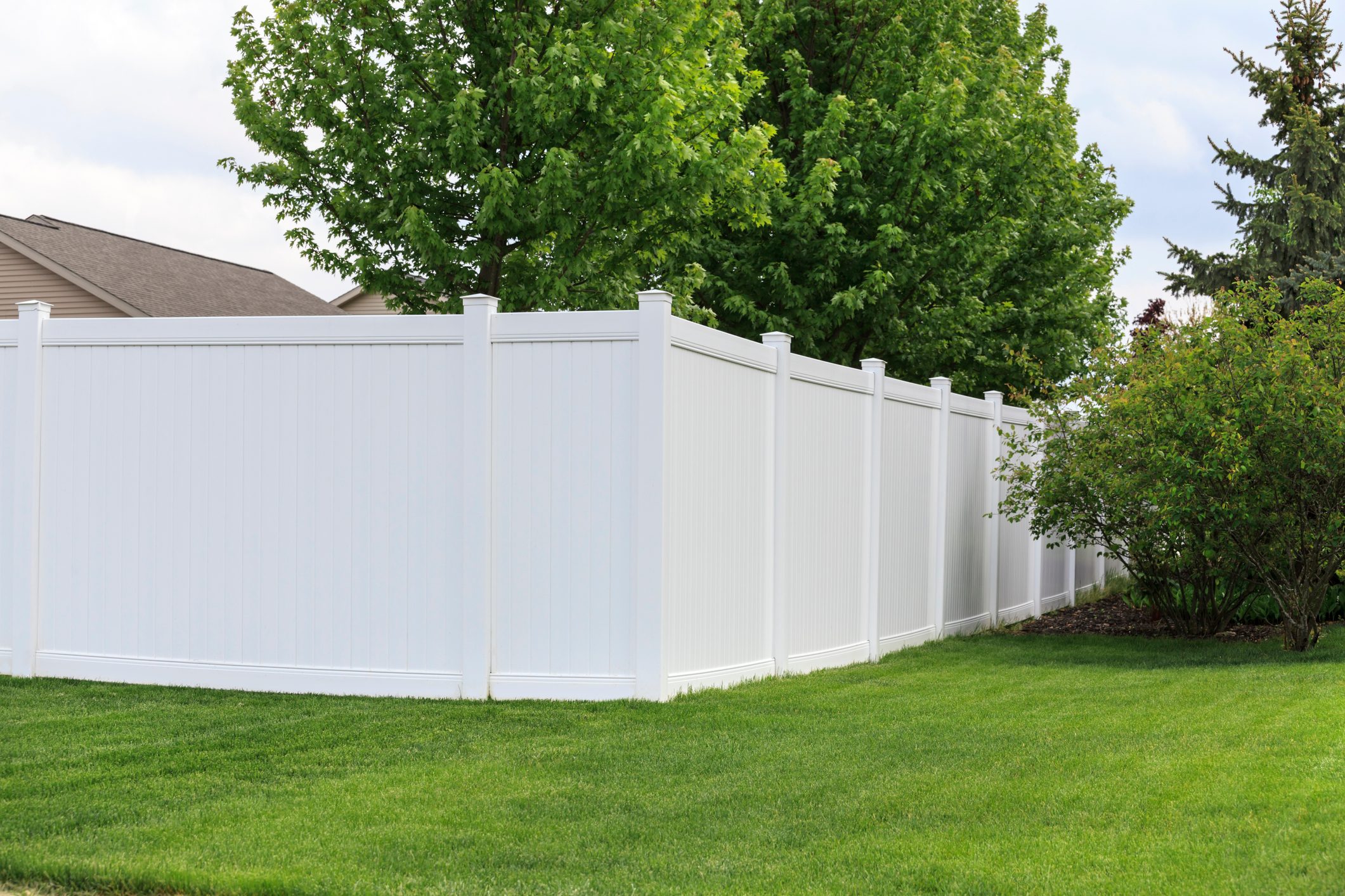 White vinyl fence