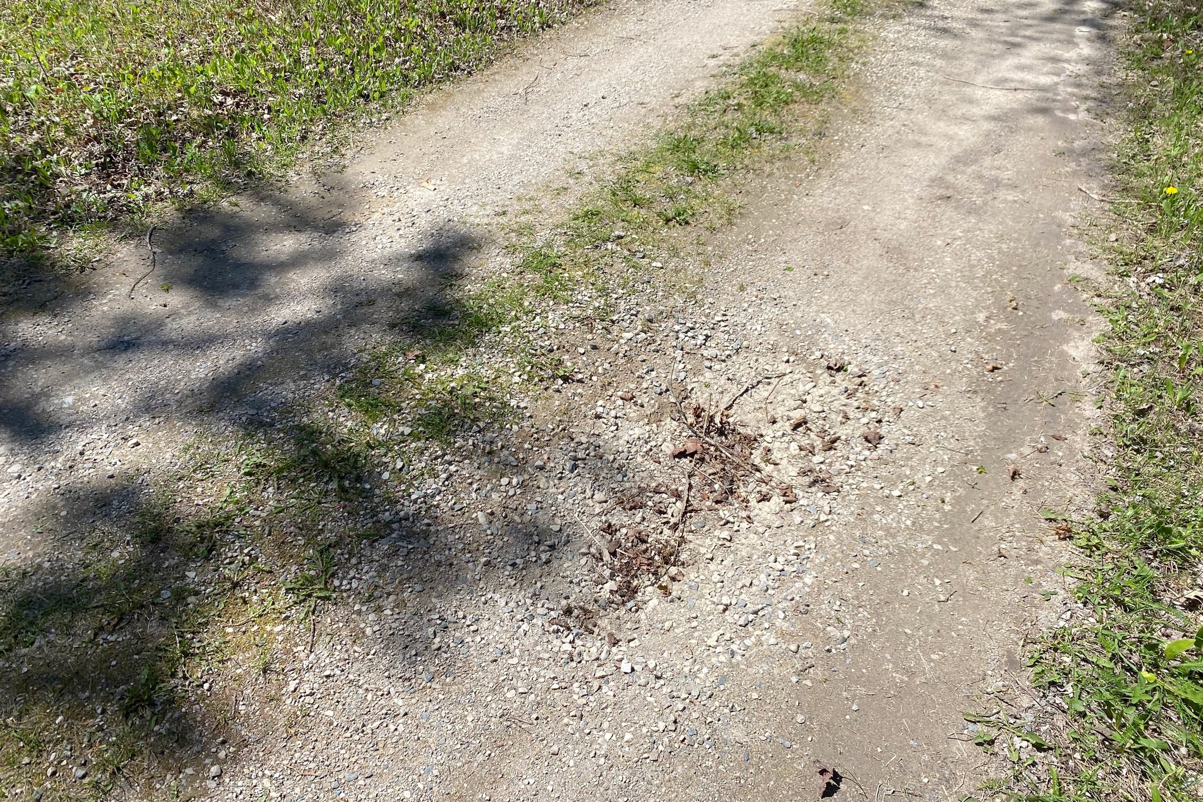 How To Repair a Pothole in Your Gravel Driveway